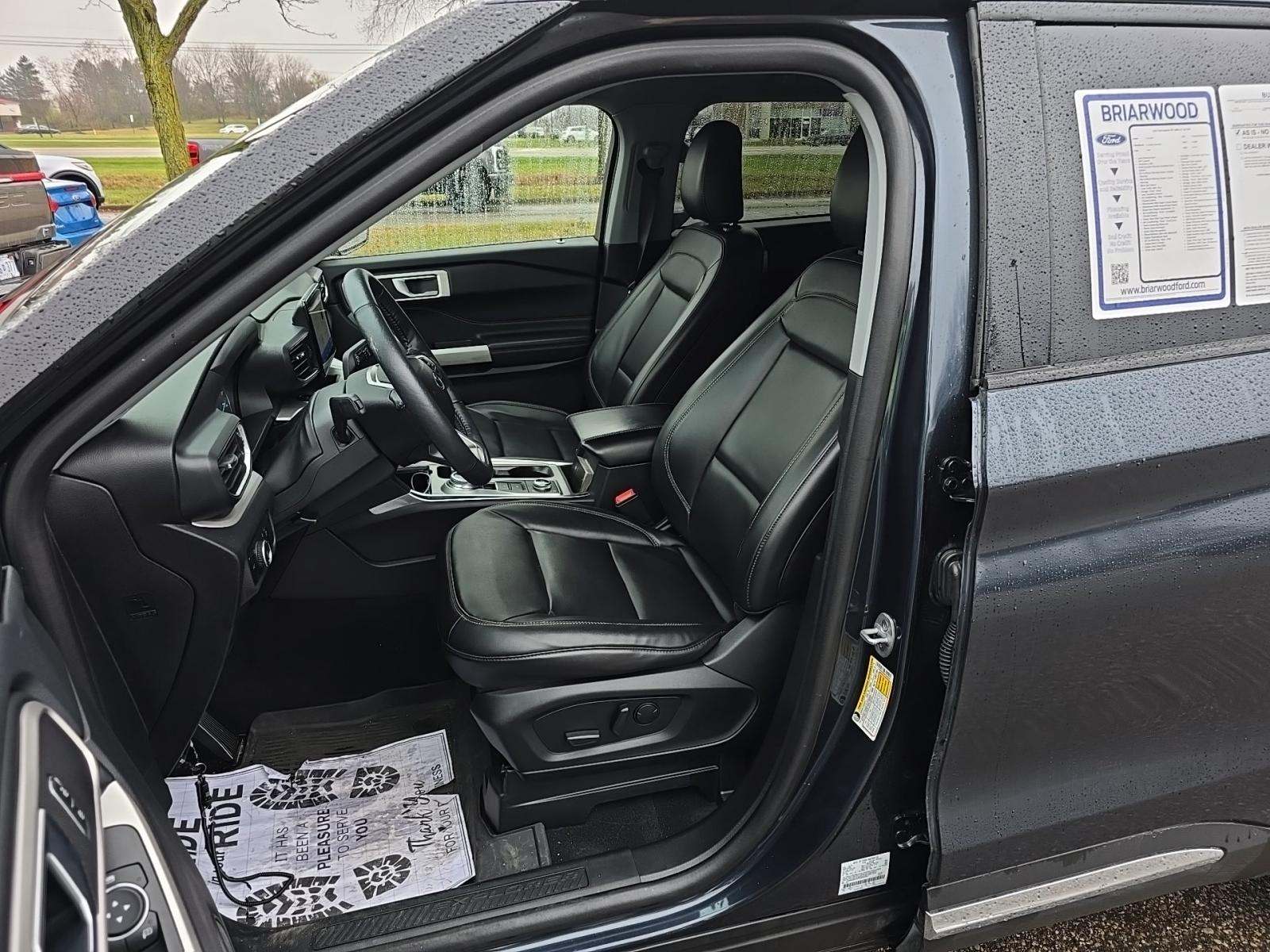 2023 Ford Explorer XLT AWD