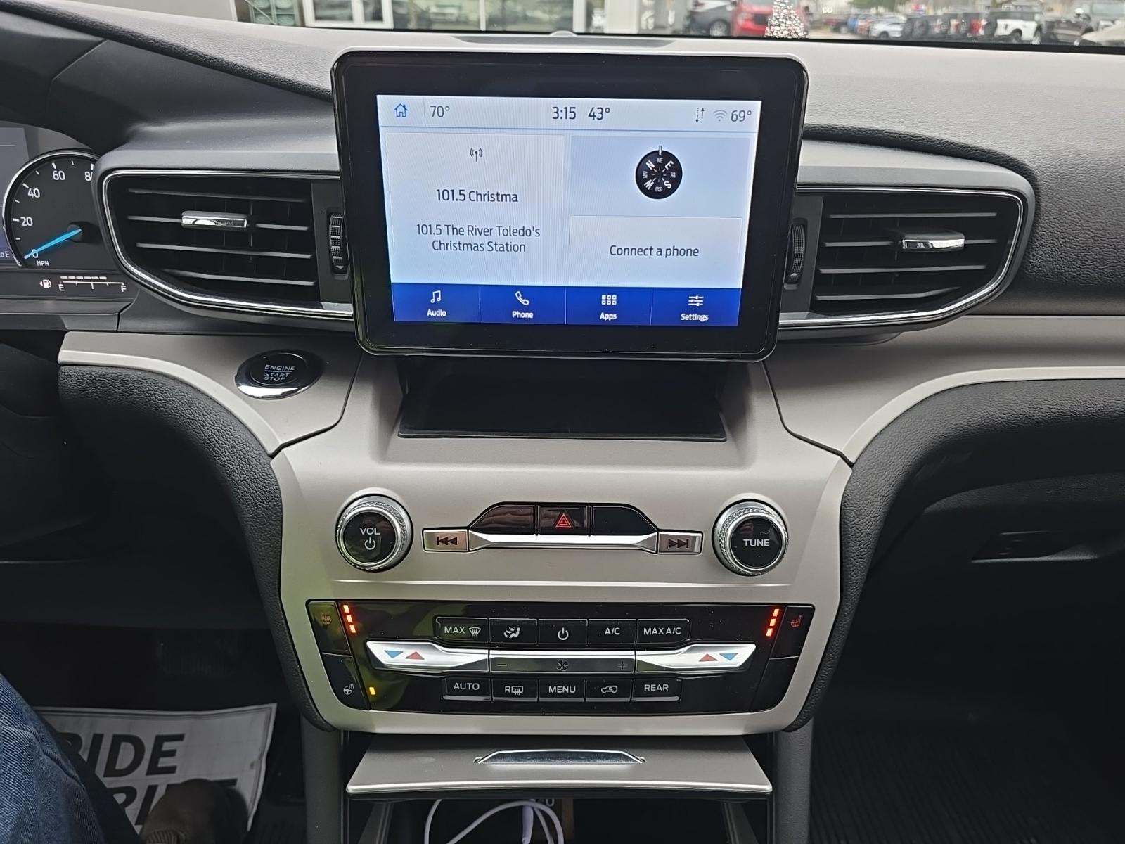 2023 Ford Explorer XLT AWD