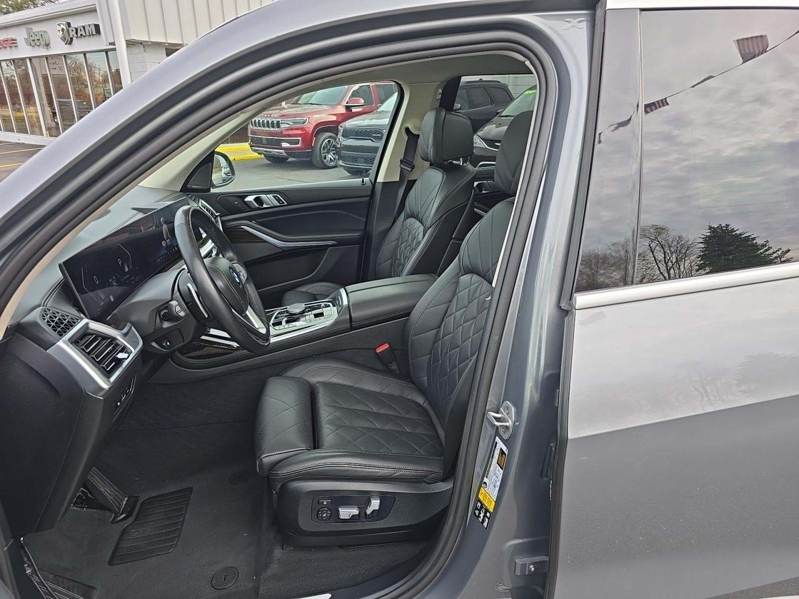 2024 BMW X7 xDrive40i AWD