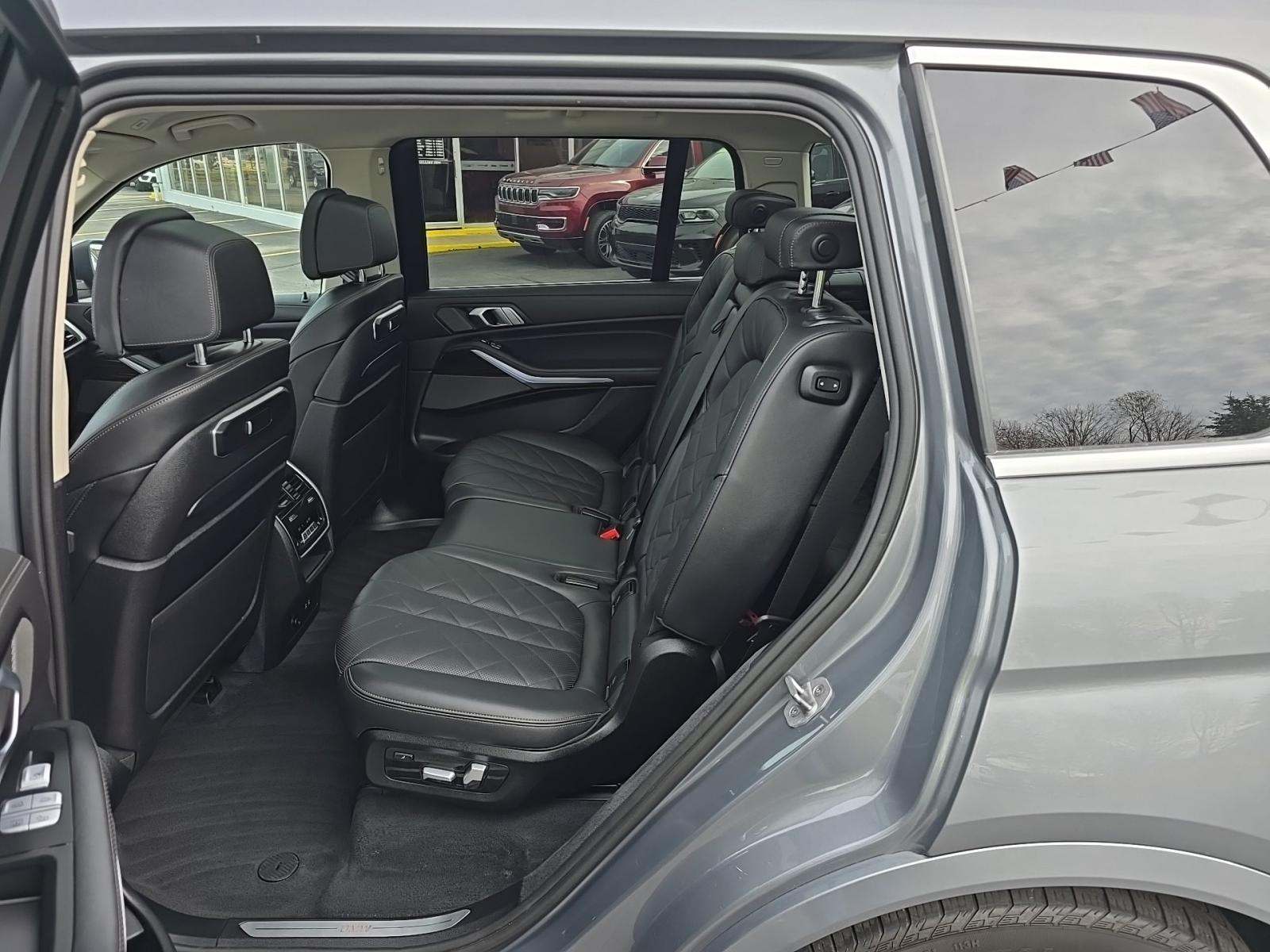 2024 BMW X7 xDrive40i AWD