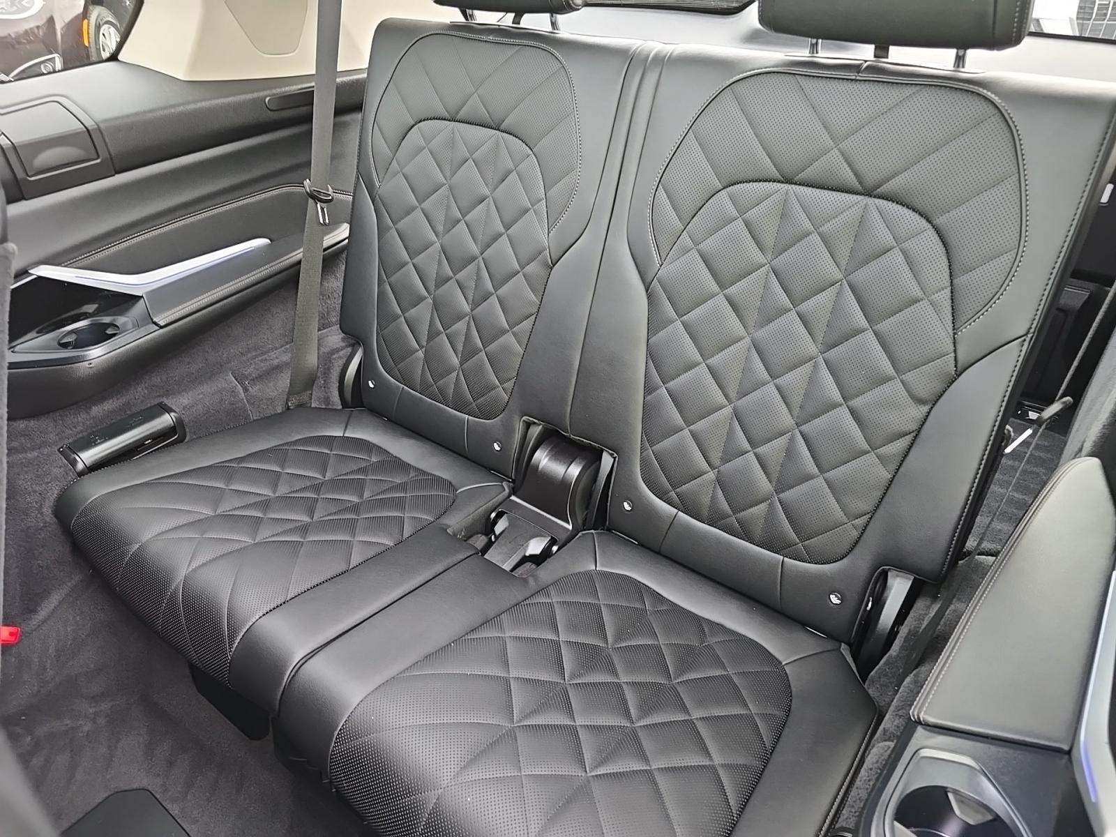 2024 BMW X7 xDrive40i AWD