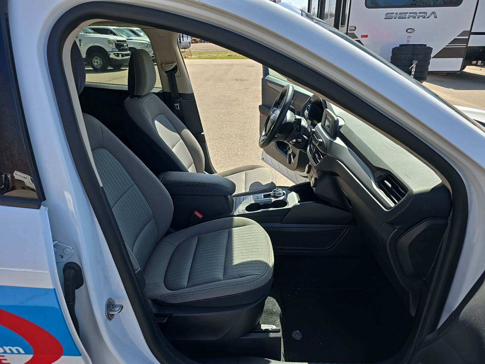 2020 Ford Escape S FWD