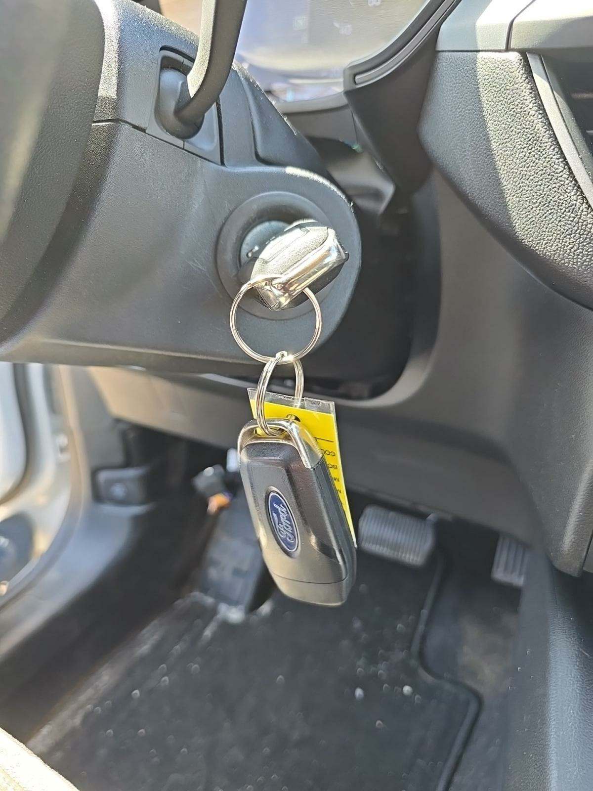 2020 Ford Escape S FWD