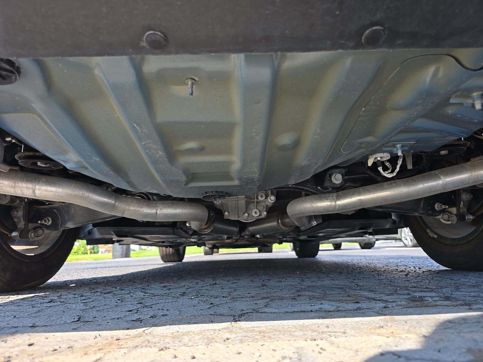 2022 Dodge Challenger SXT RWD