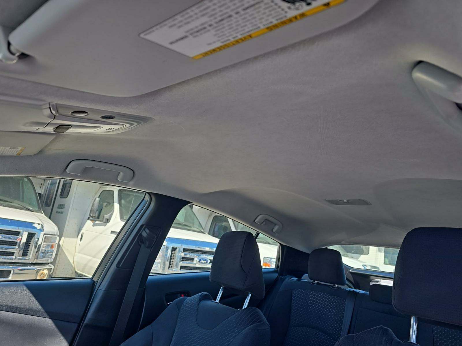 2017 Toyota Prius Two FWD