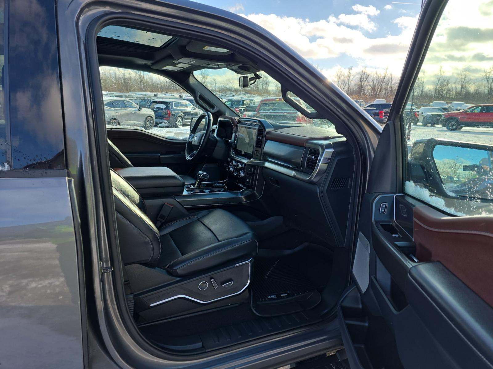 2023 Ford F-150 Lariat AWD