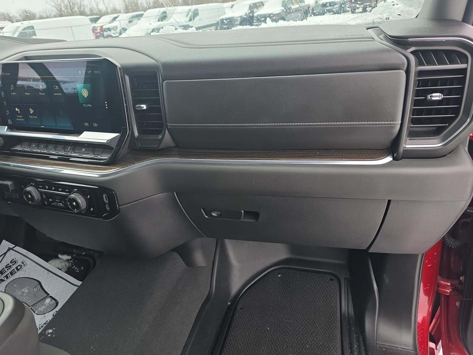 2023 Chevrolet Silverado 1500 LT AWD