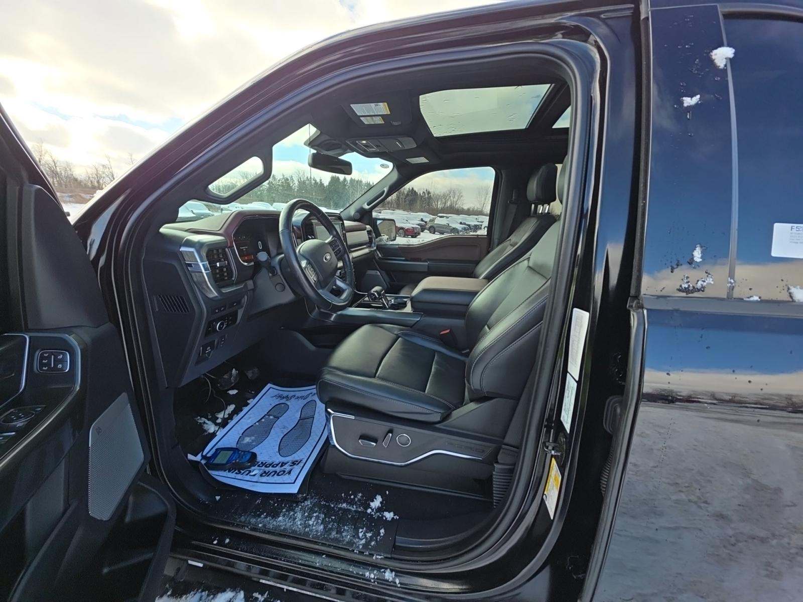 2023 Ford F-150 Lariat AWD