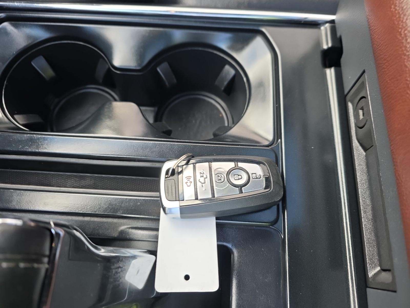 2023 Ford F-150 Lariat AWD