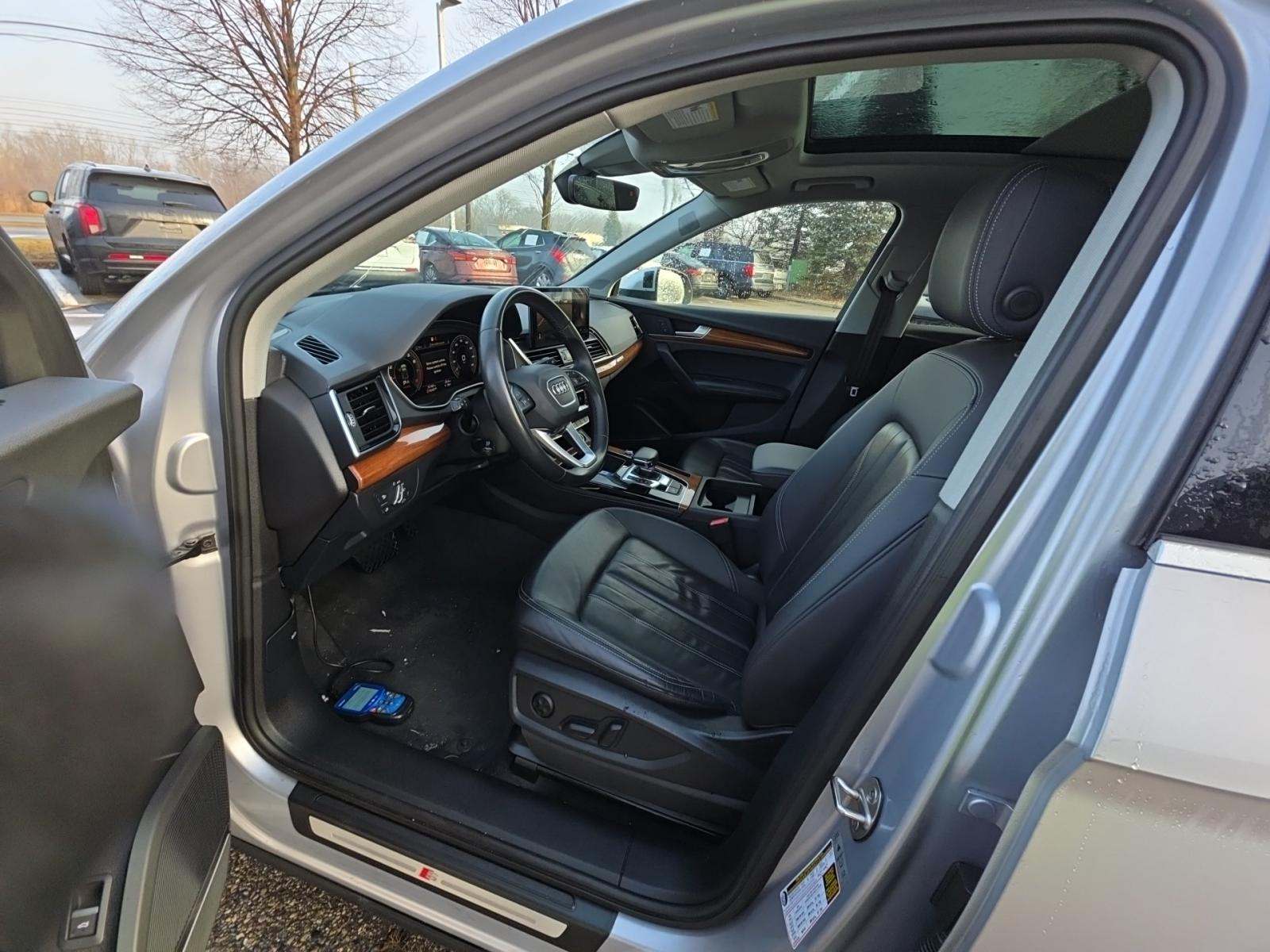 2023 Audi Q5 S line Premium Plus AWD