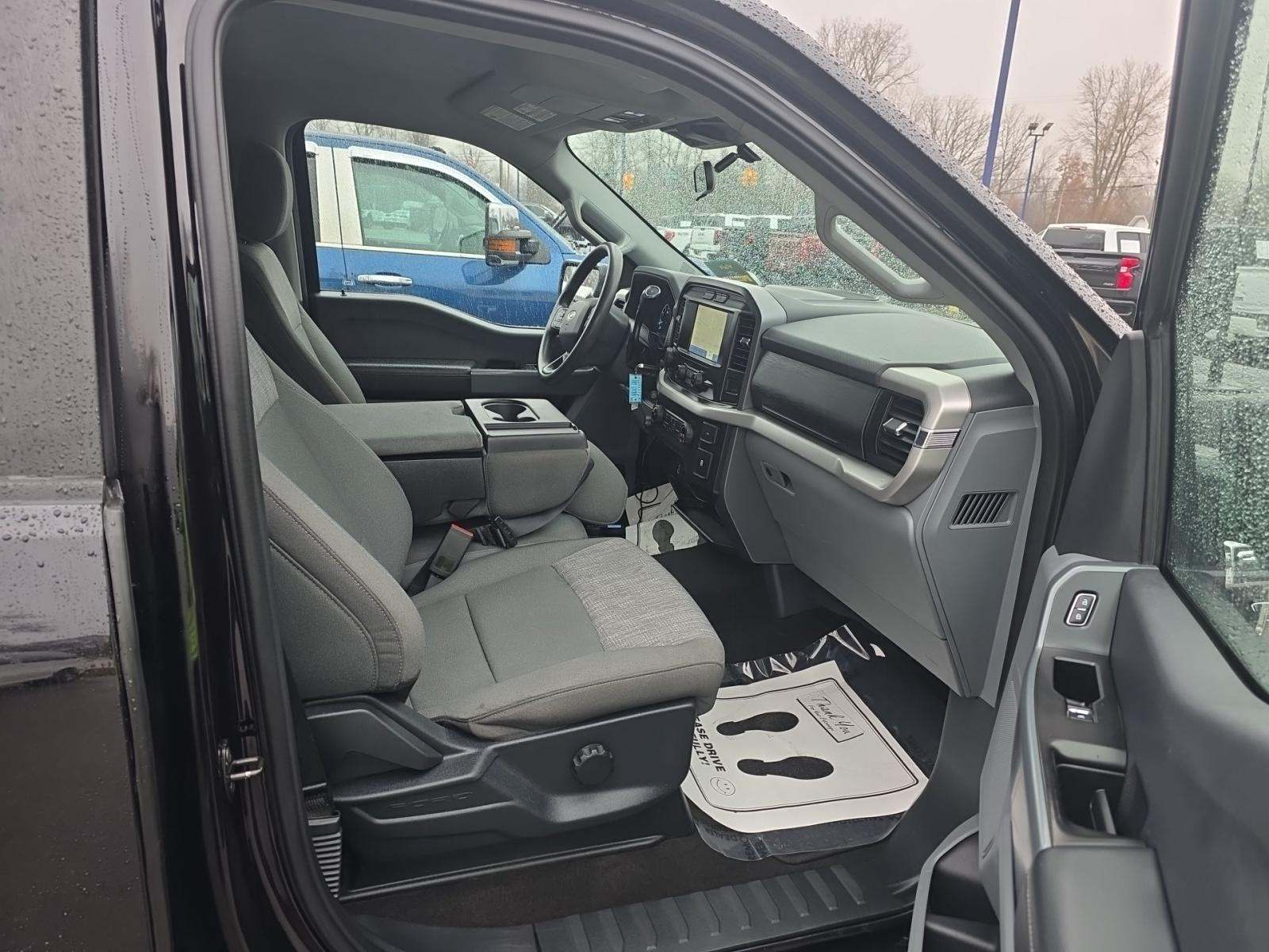 2022 Ford F-150 XLT AWD