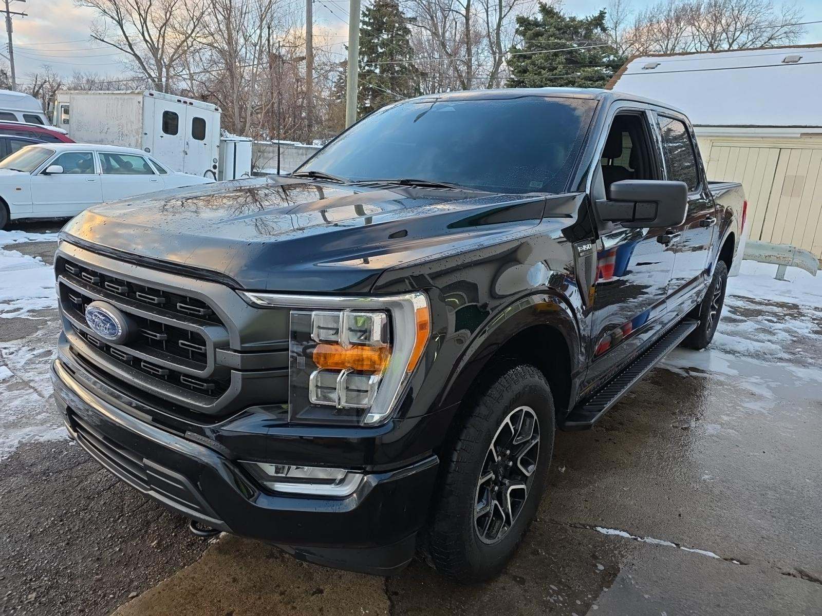 2023 Ford F-150 XLT AWD