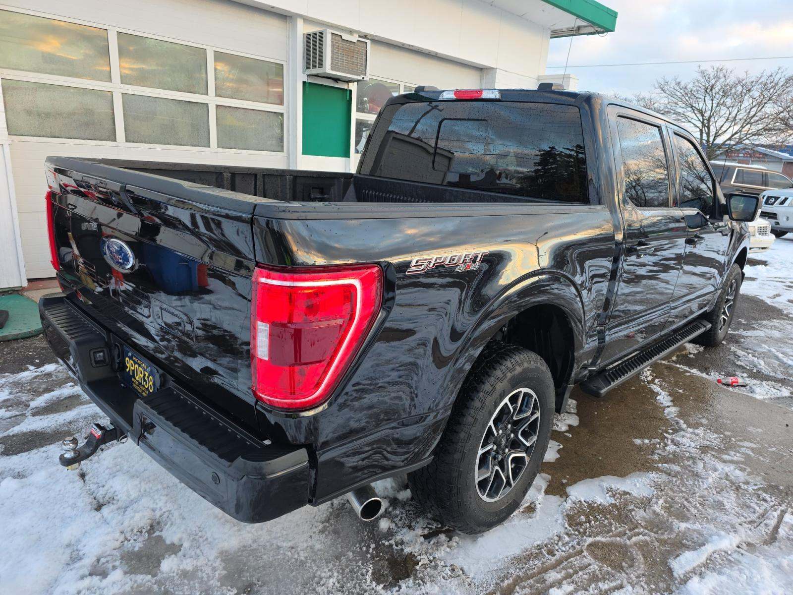 2023 Ford F-150 XLT AWD