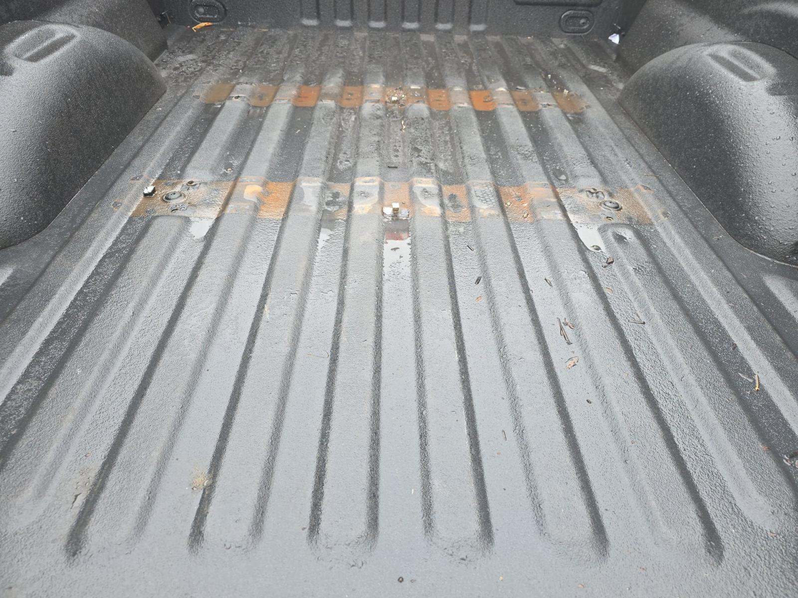 2022 Ford F-150 Hybrid Lariat AWD