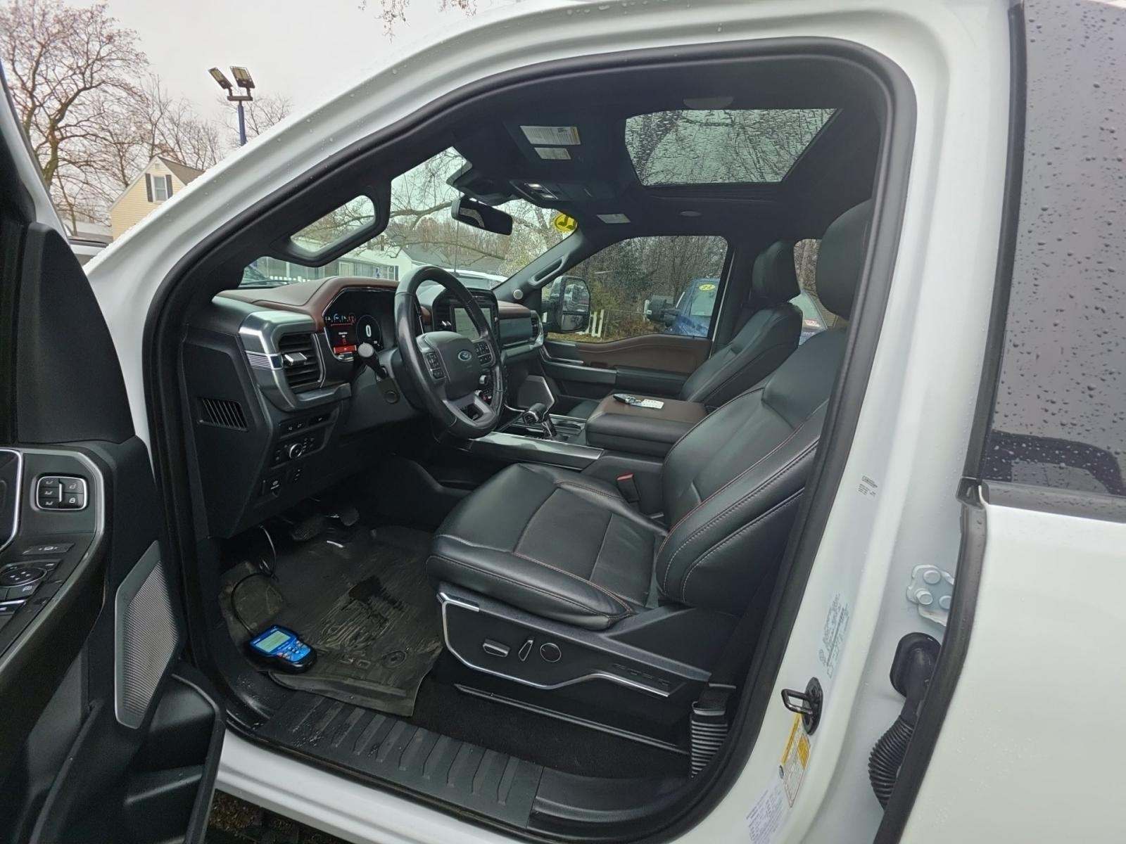 2022 Ford F-150 Hybrid Lariat AWD