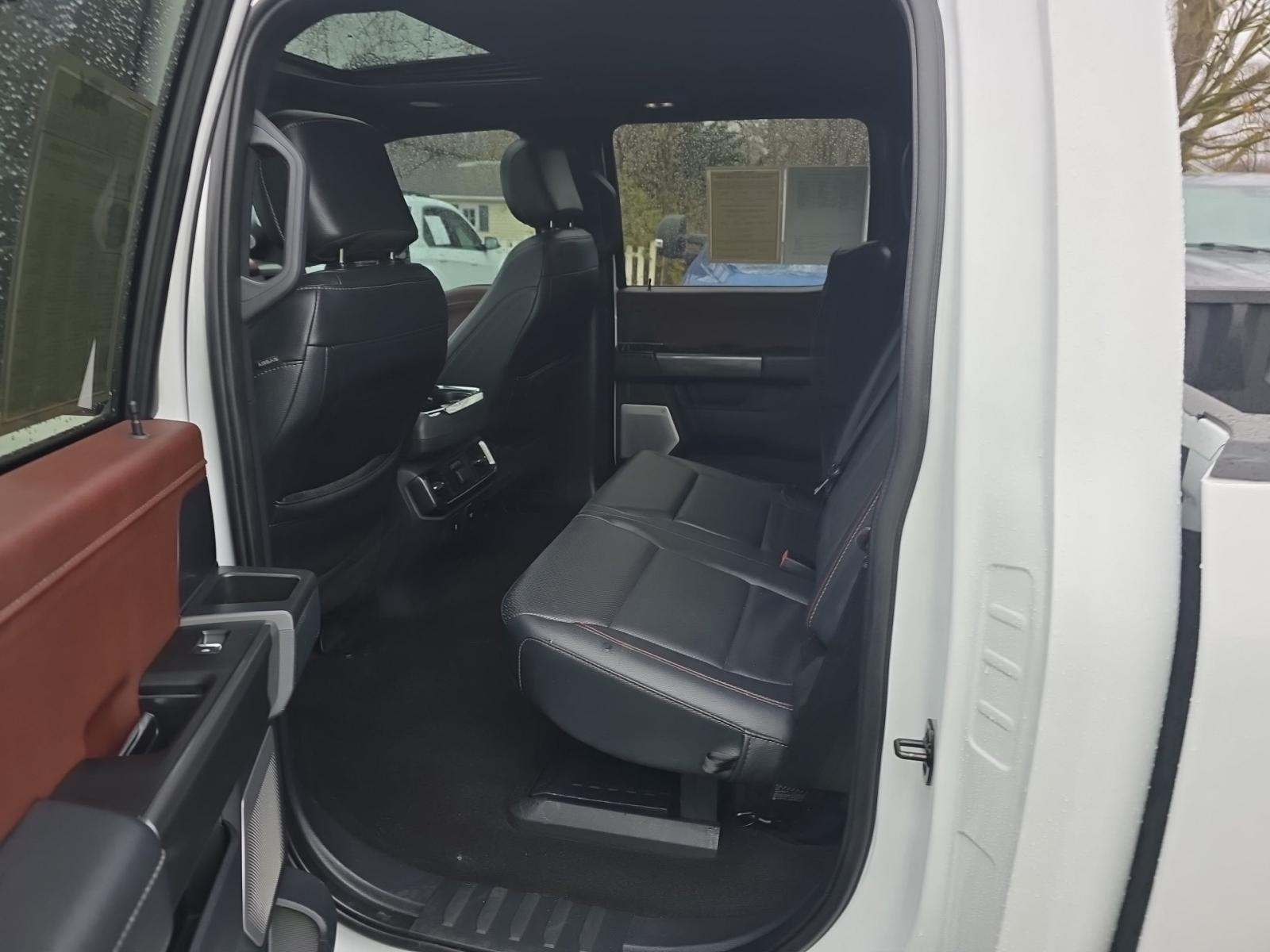 2022 Ford F-150 Hybrid Lariat AWD