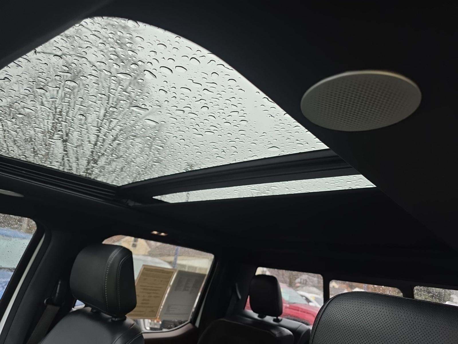 2022 Ford F-150 Hybrid Lariat AWD