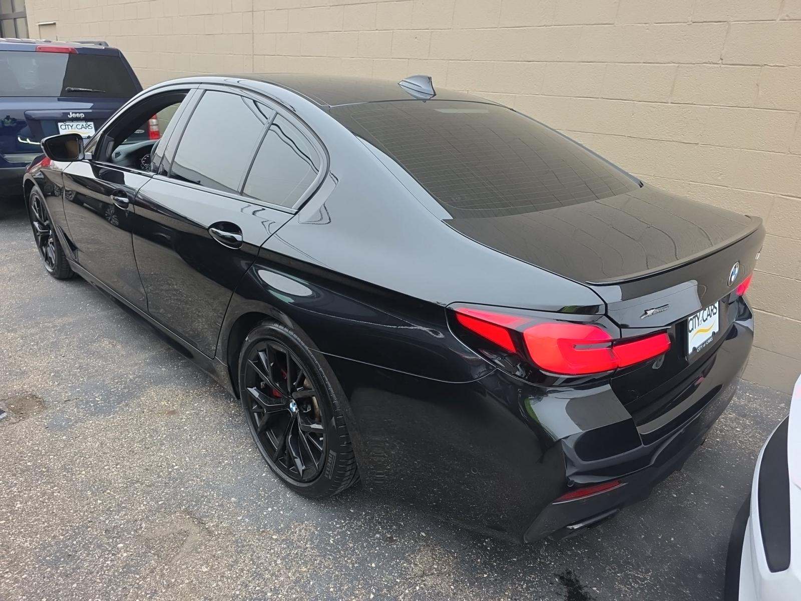 2022 BMW 5 Series M550i xDrive AWD