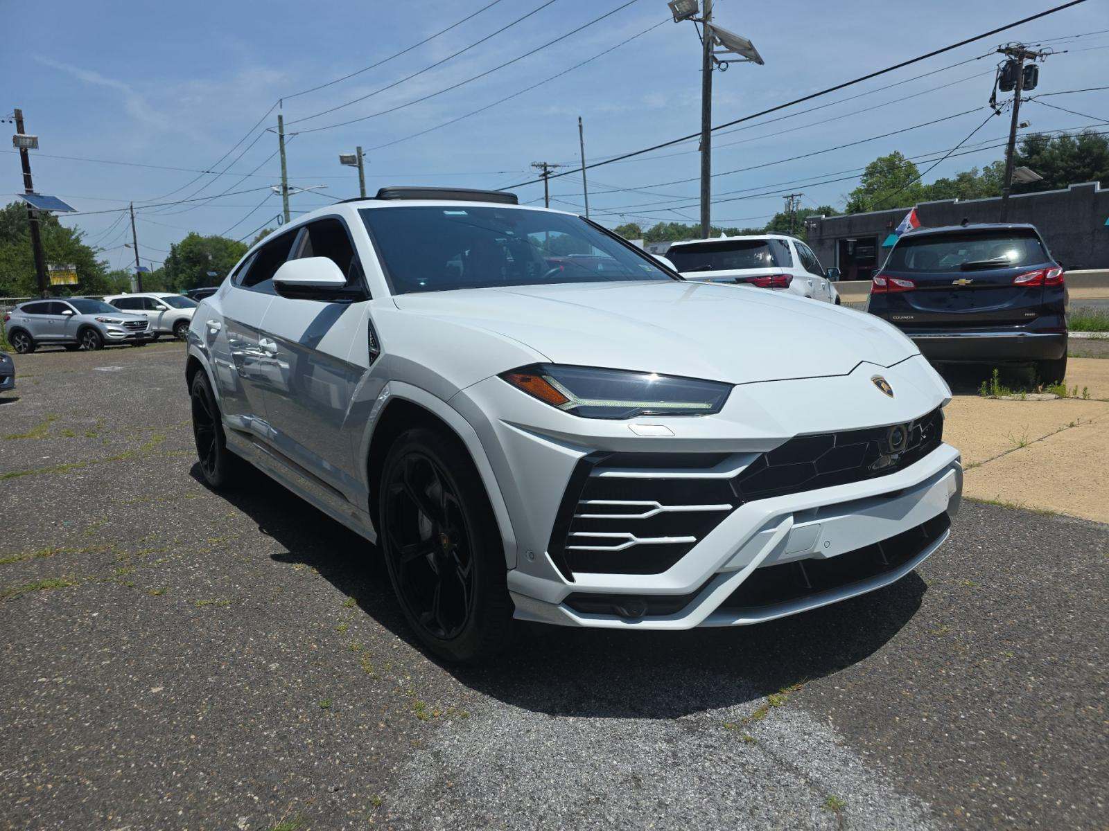 2021 Lamborghini Urus Base AWD