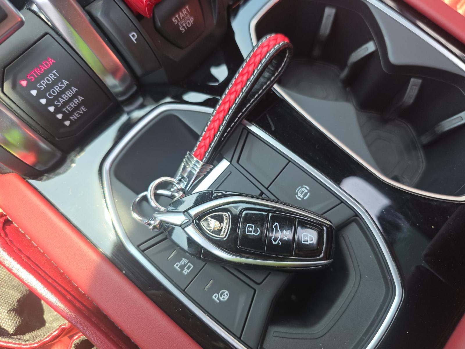 2021 Lamborghini Urus Base AWD
