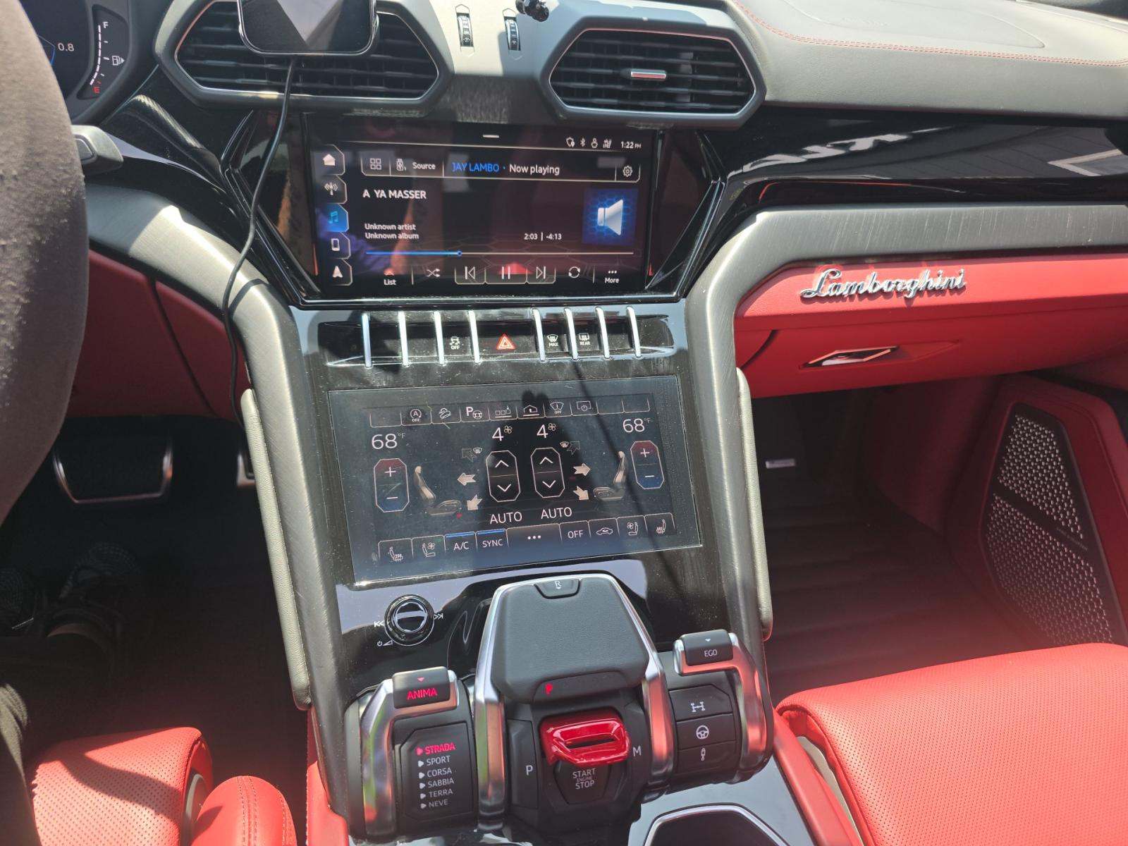 2021 Lamborghini Urus Base AWD