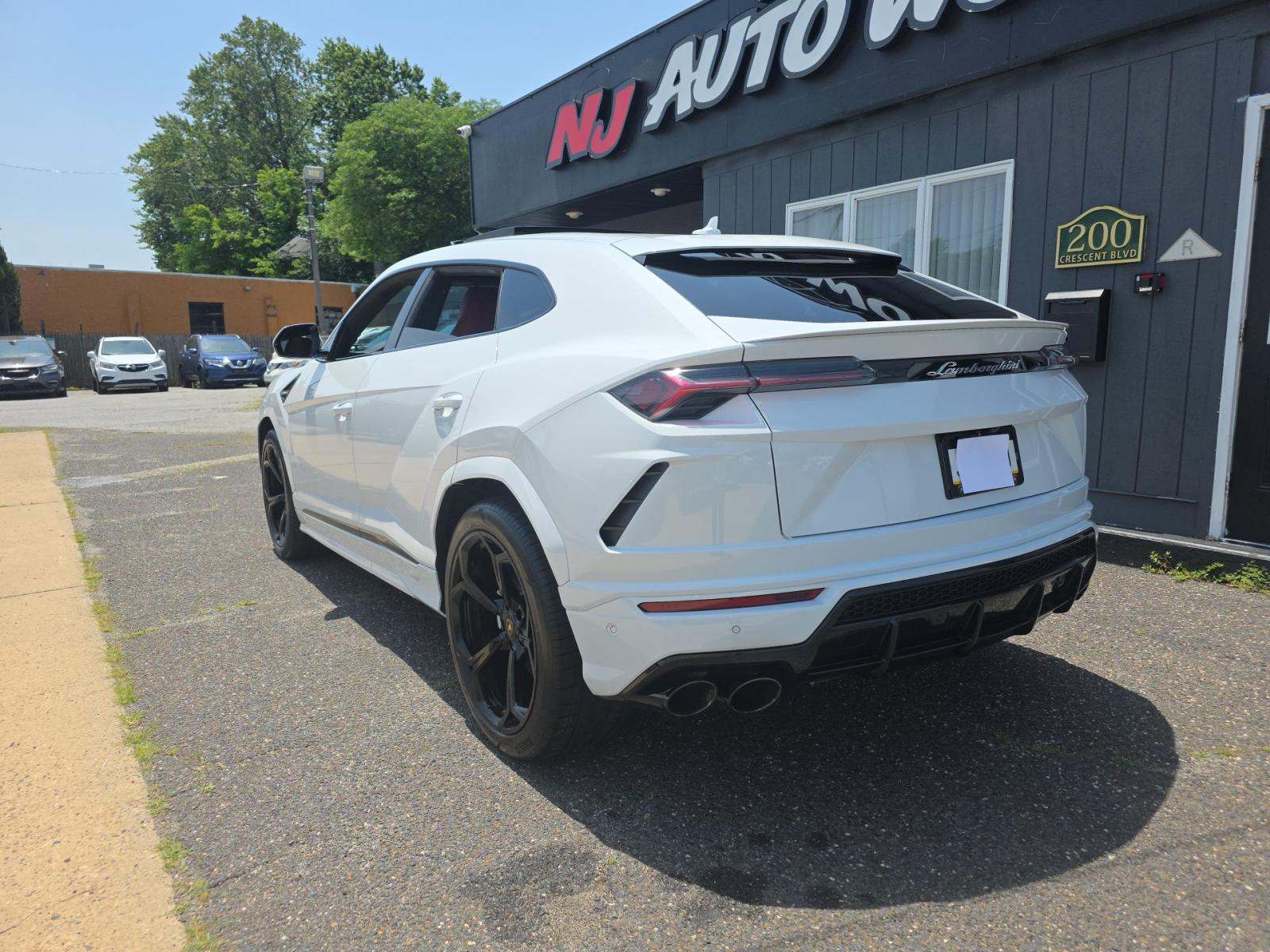 2021 Lamborghini Urus Base AWD