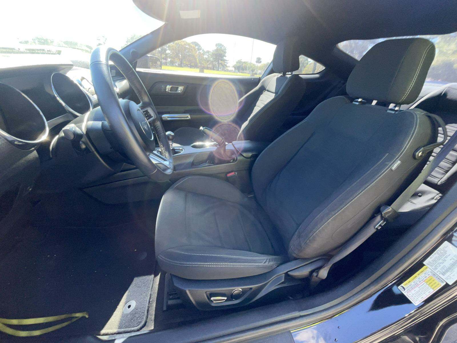 2016 Ford Mustang EcoBoost RWD