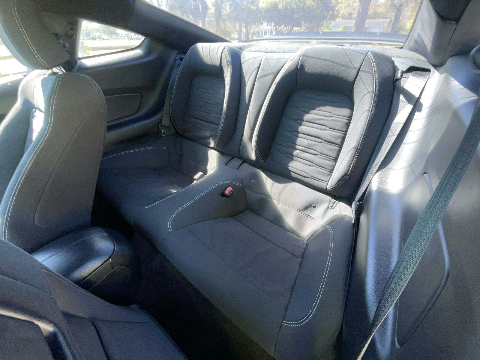 2016 Ford Mustang EcoBoost RWD