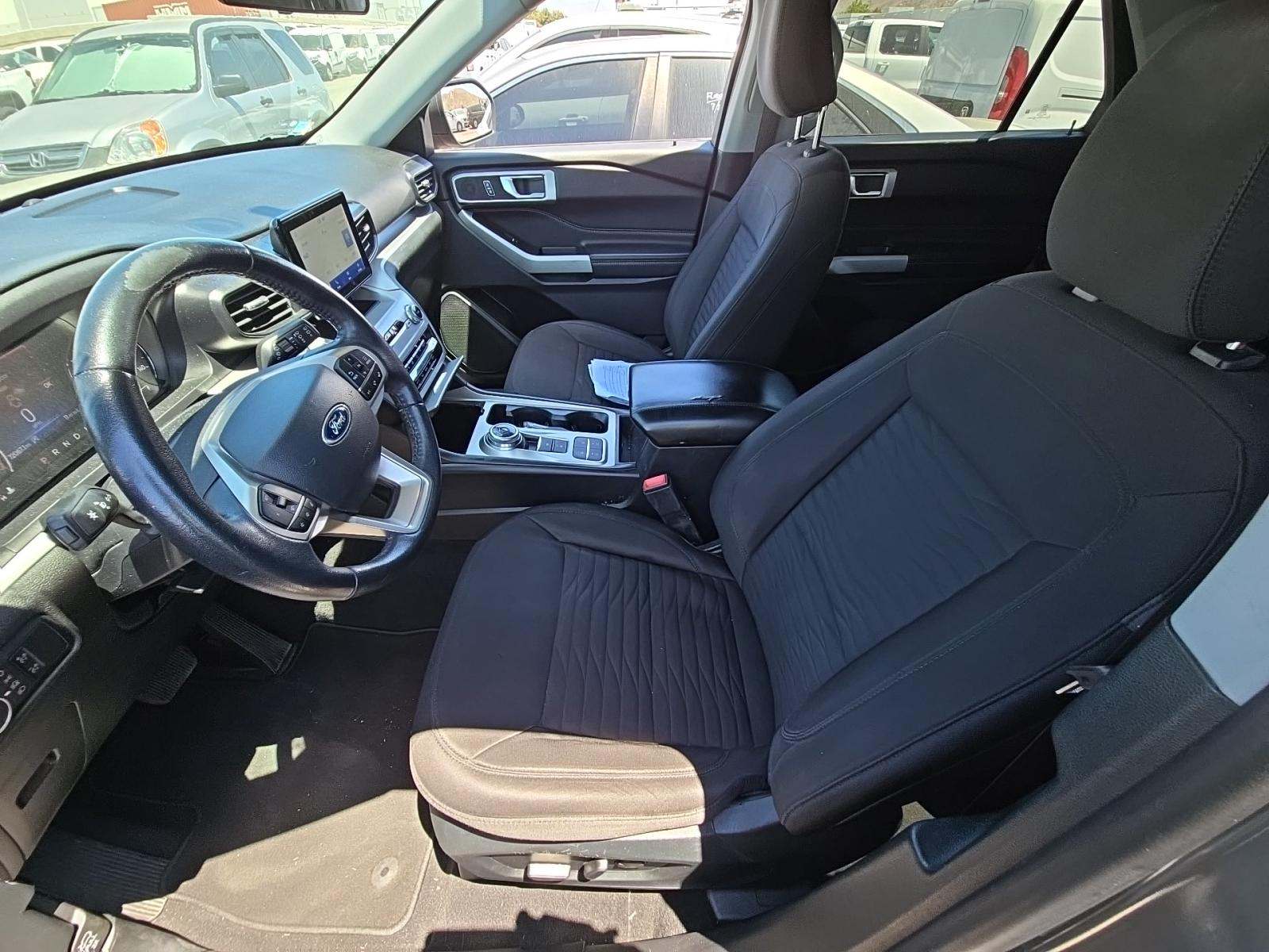 2021 Ford Explorer XLT RWD