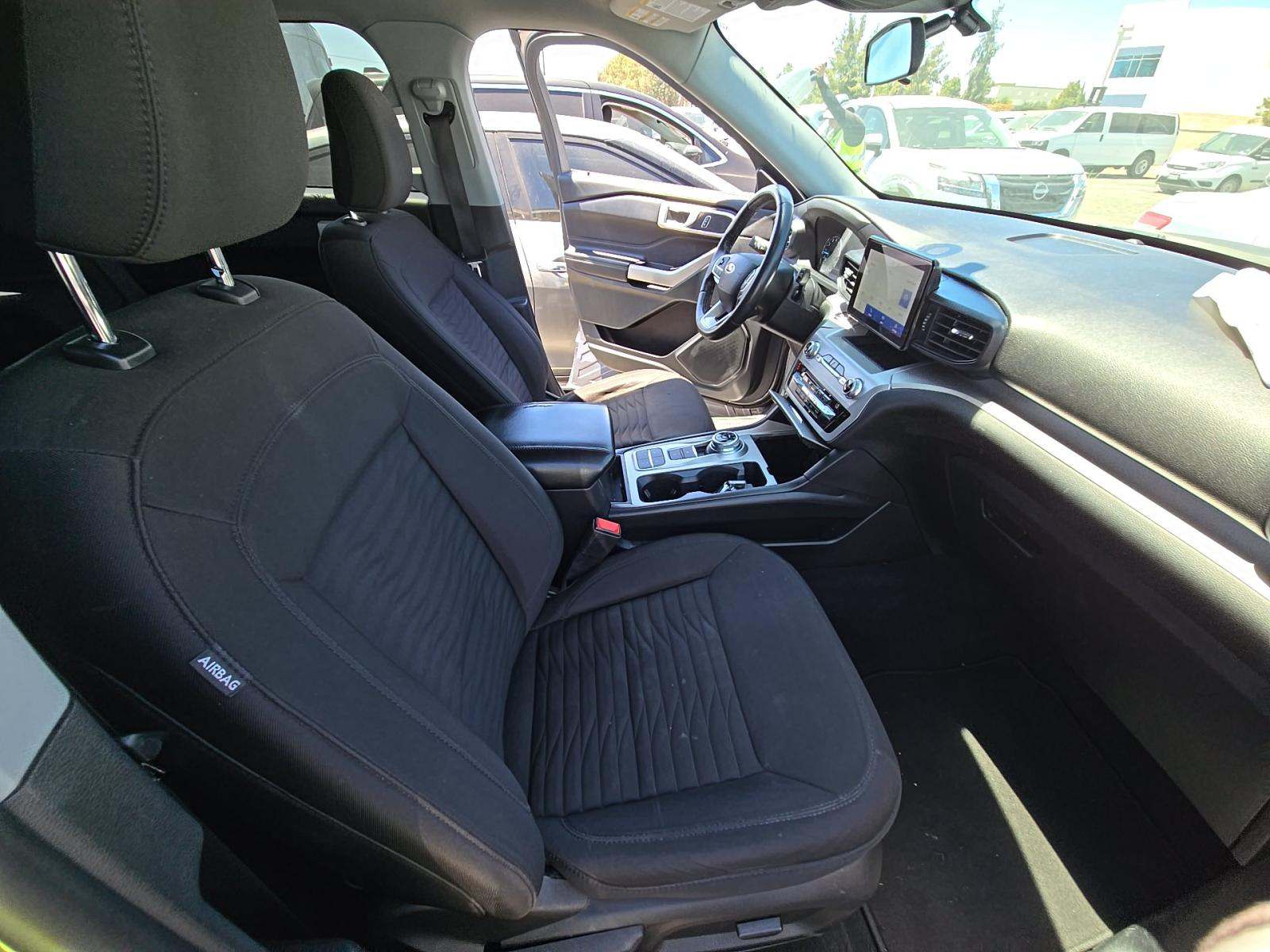 2021 Ford Explorer XLT RWD