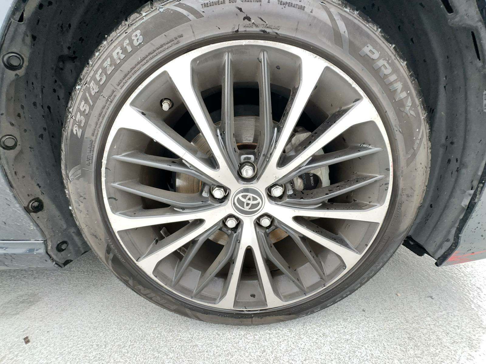 2018 Toyota Camry SE FWD