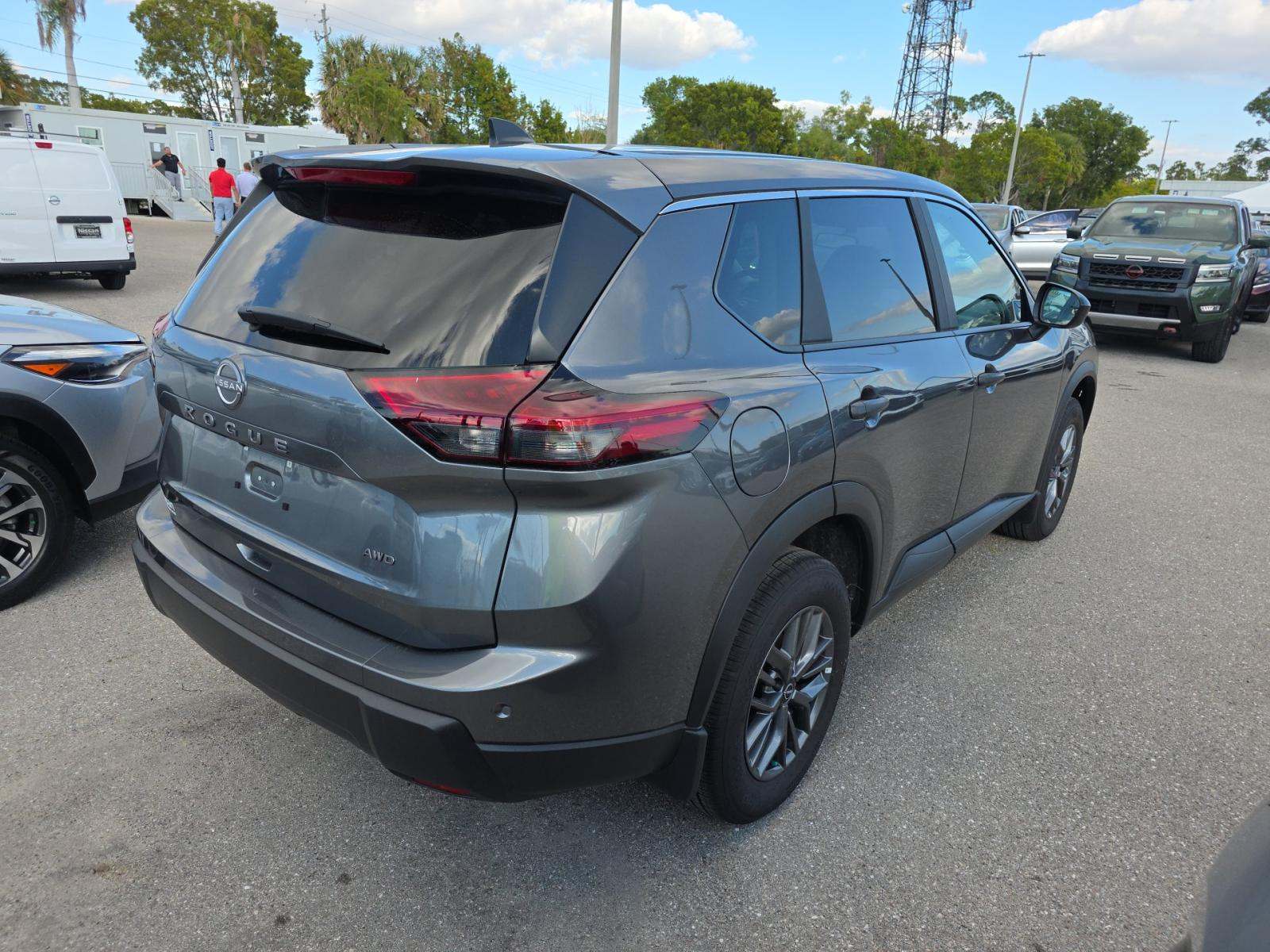 2025 Nissan Rogue S AWD