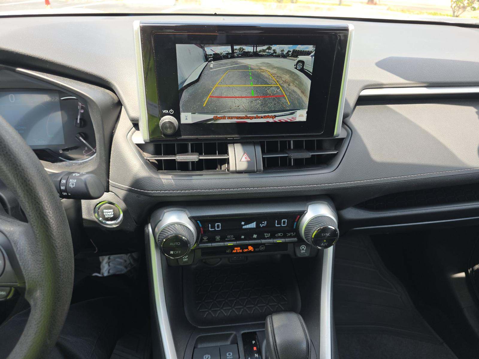 2024 Toyota RAV4 XLE AWD