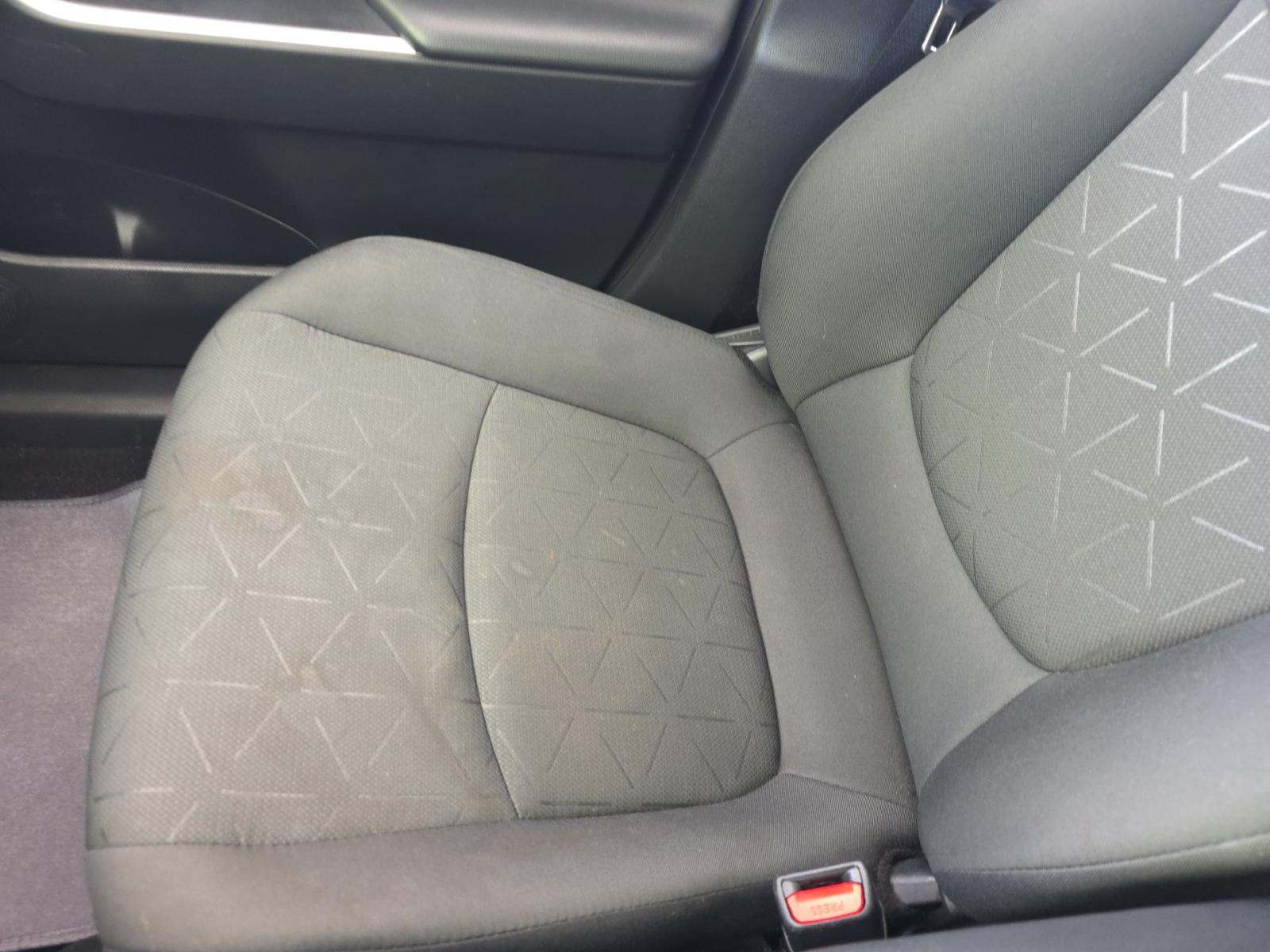 2024 Toyota RAV4 XLE FWD