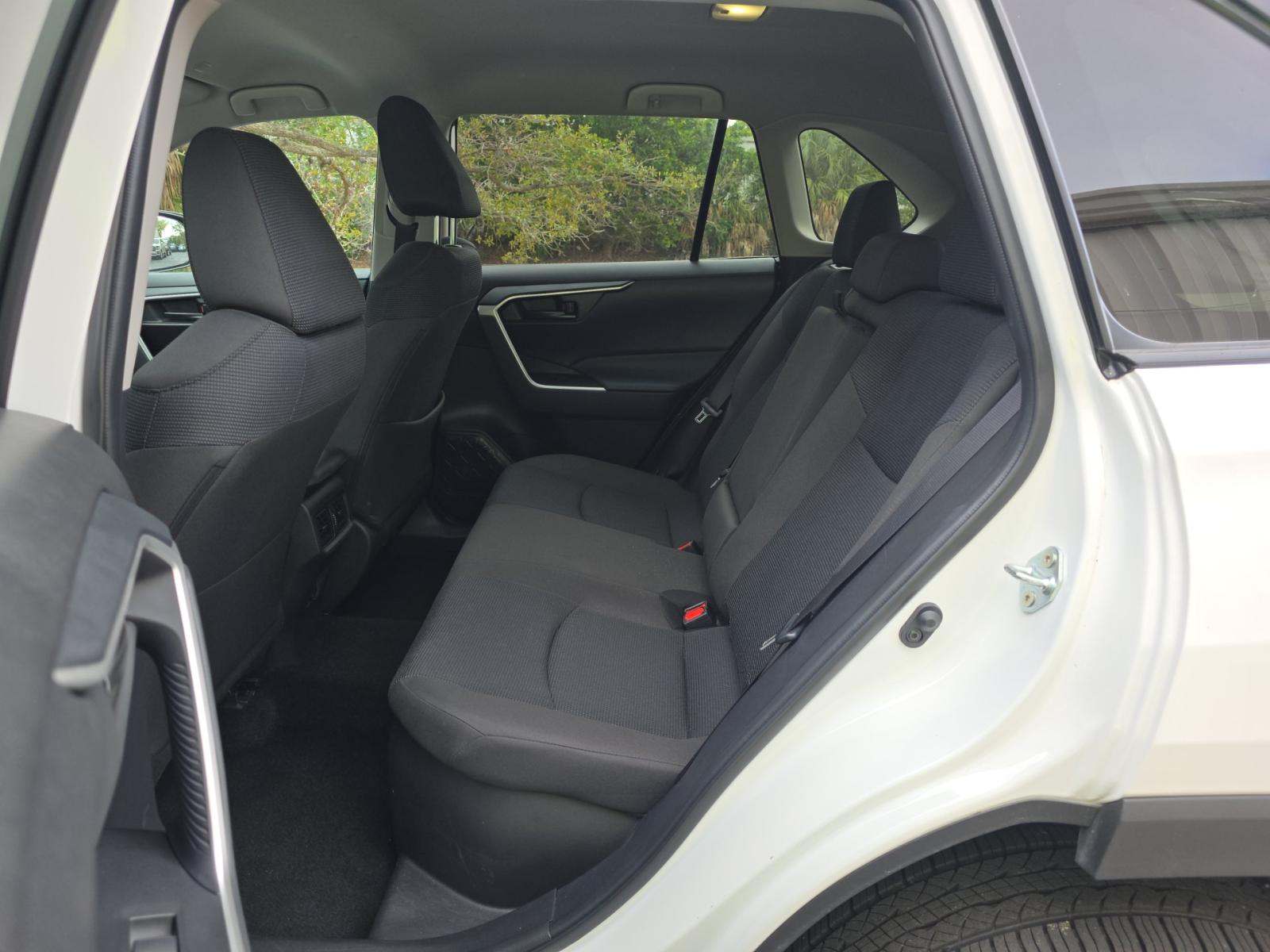 2025 Toyota RAV4 Hybrid LE AWD