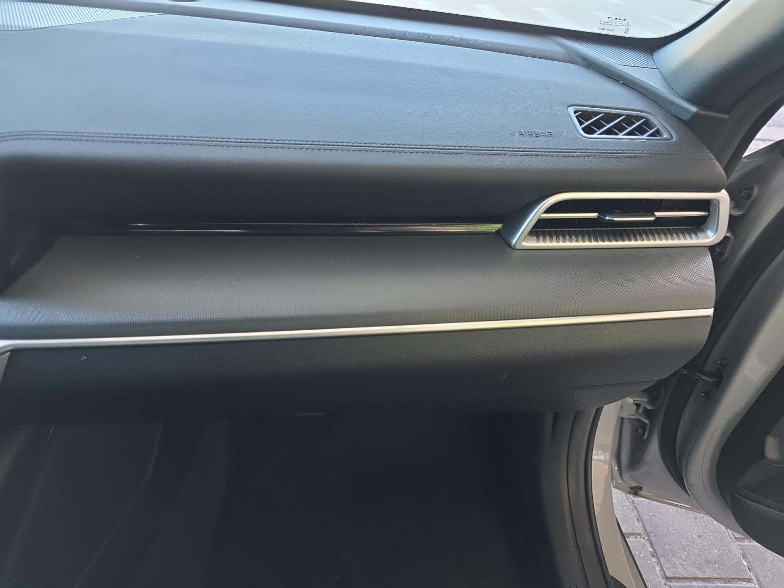 2023 Kia K5 GT-Line FWD