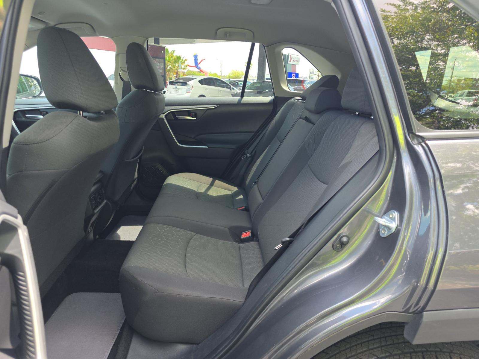 2024 Toyota RAV4 XLE AWD