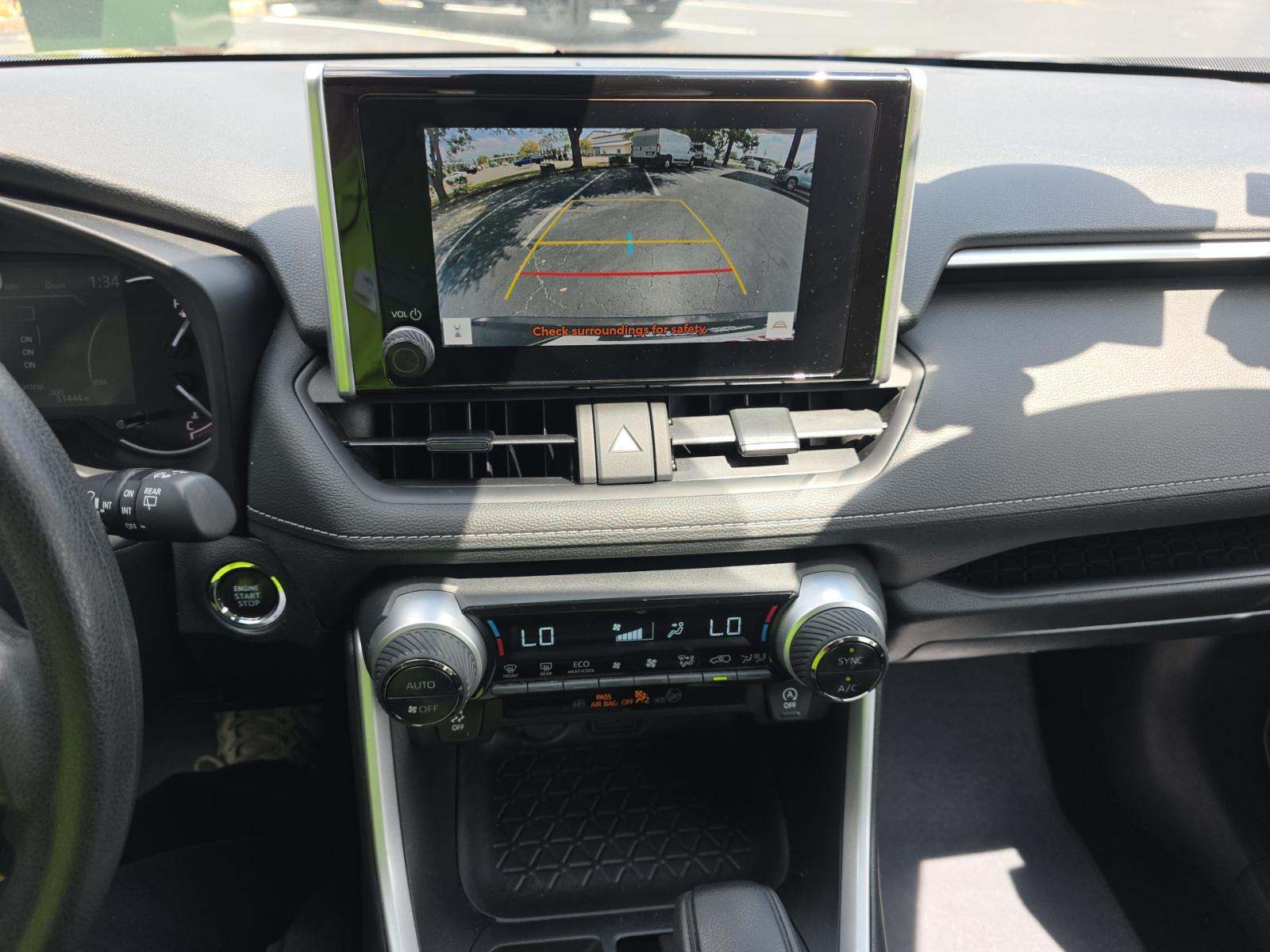 2024 Toyota RAV4 XLE AWD