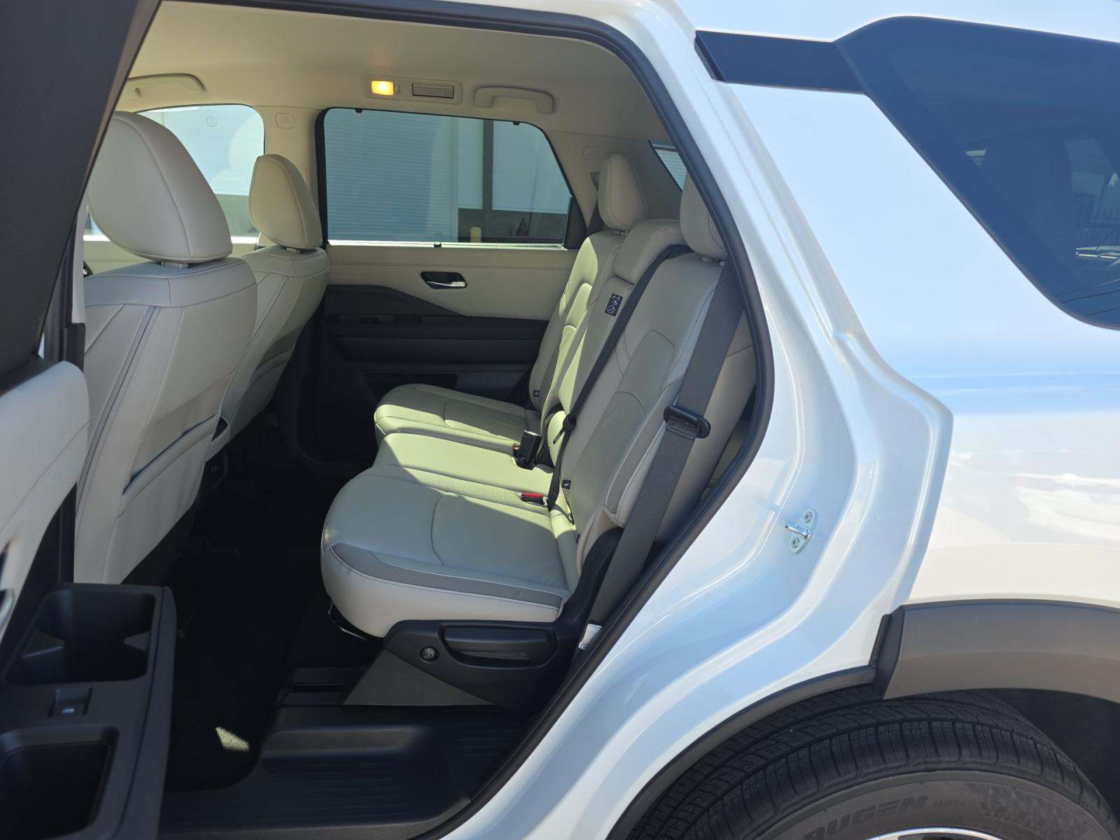 NISSAN PATHFINDER - 9