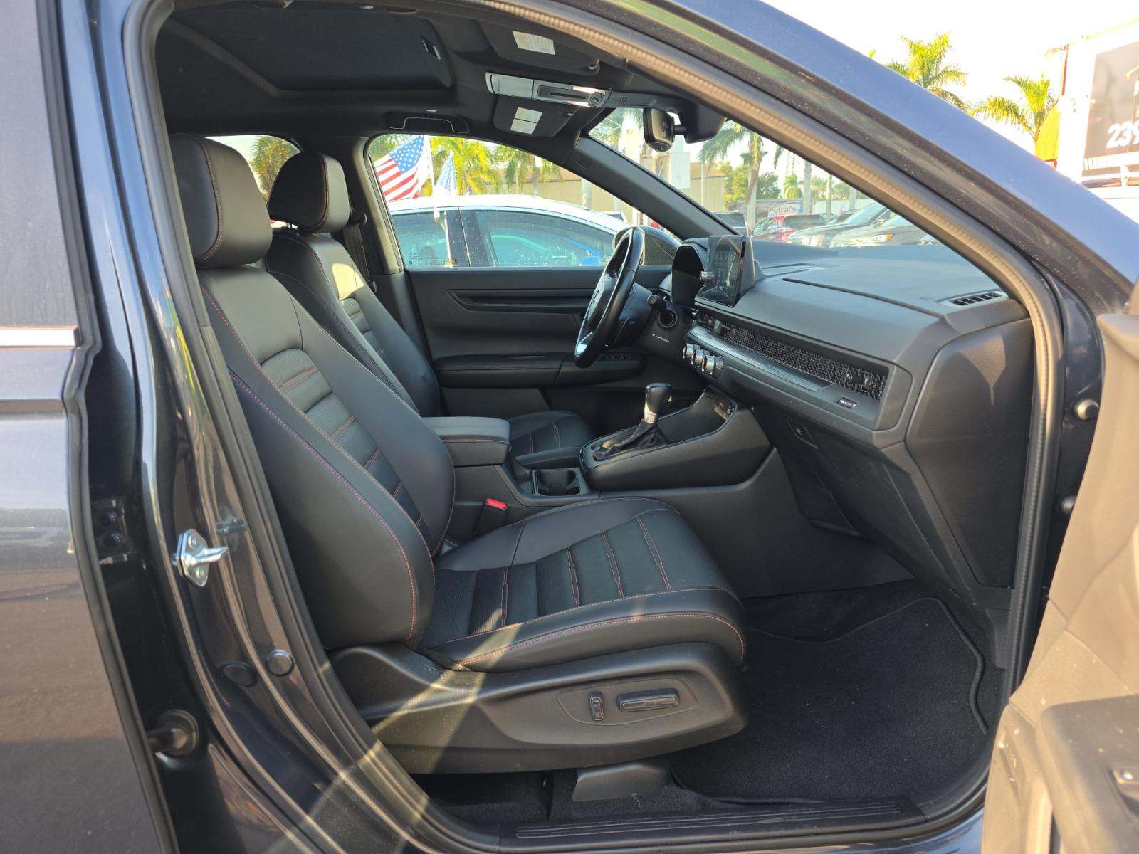 2025 Honda CR-V Hybrid Sport-L FWD