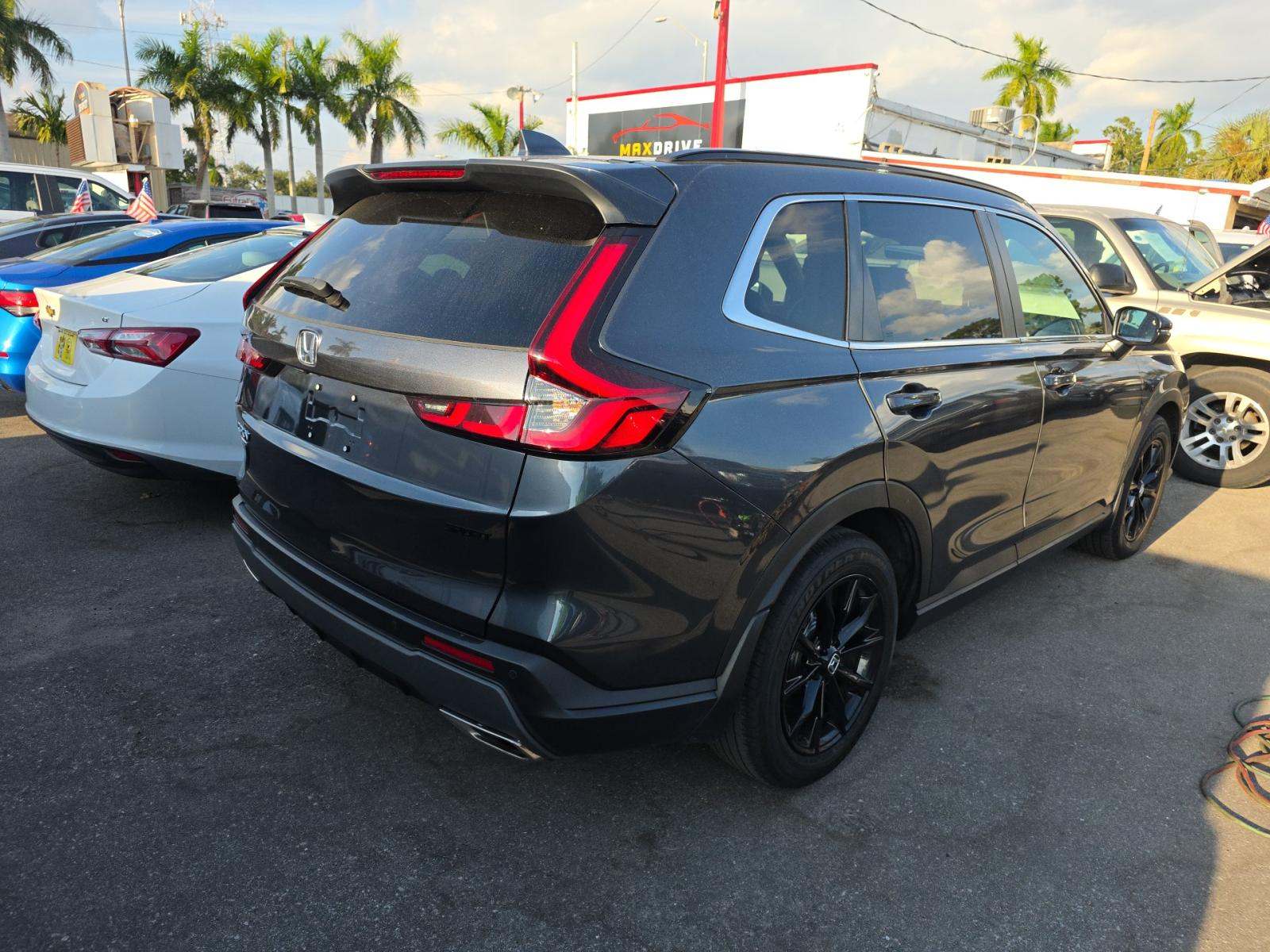 2025 Honda CR-V Hybrid Sport-L FWD