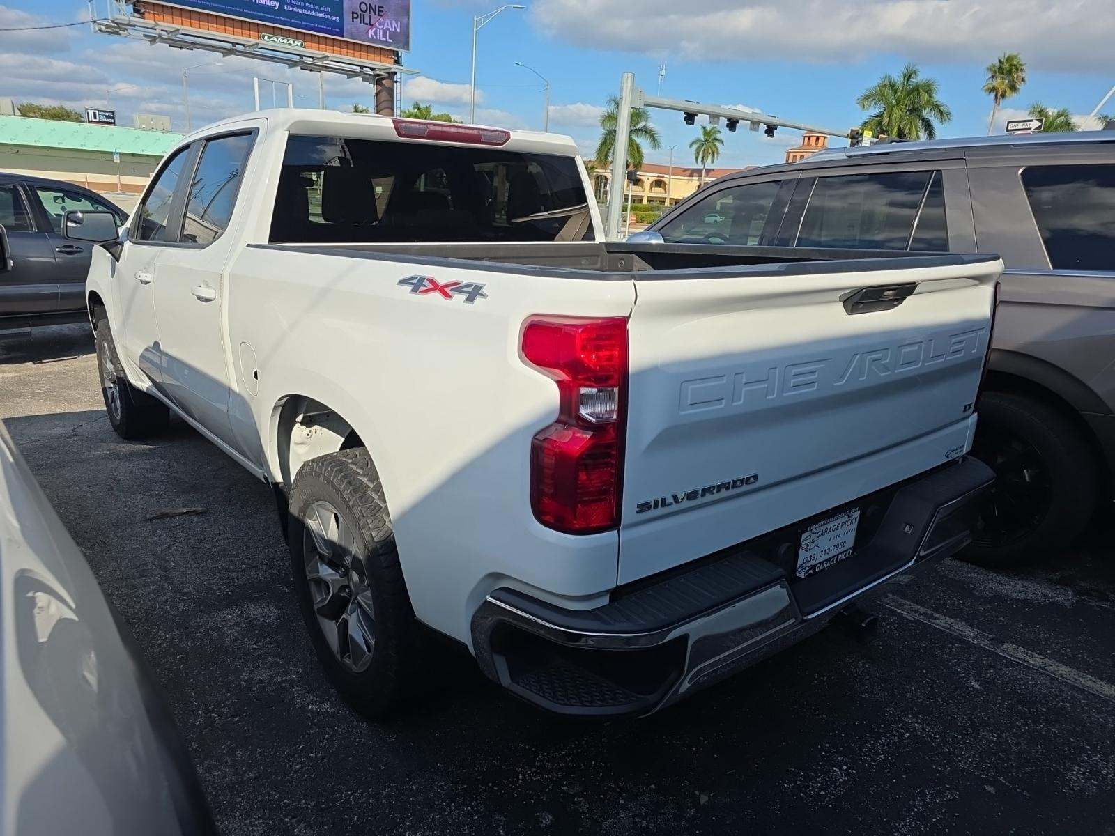 2022 Chevrolet Silverado 1500 LT AWD