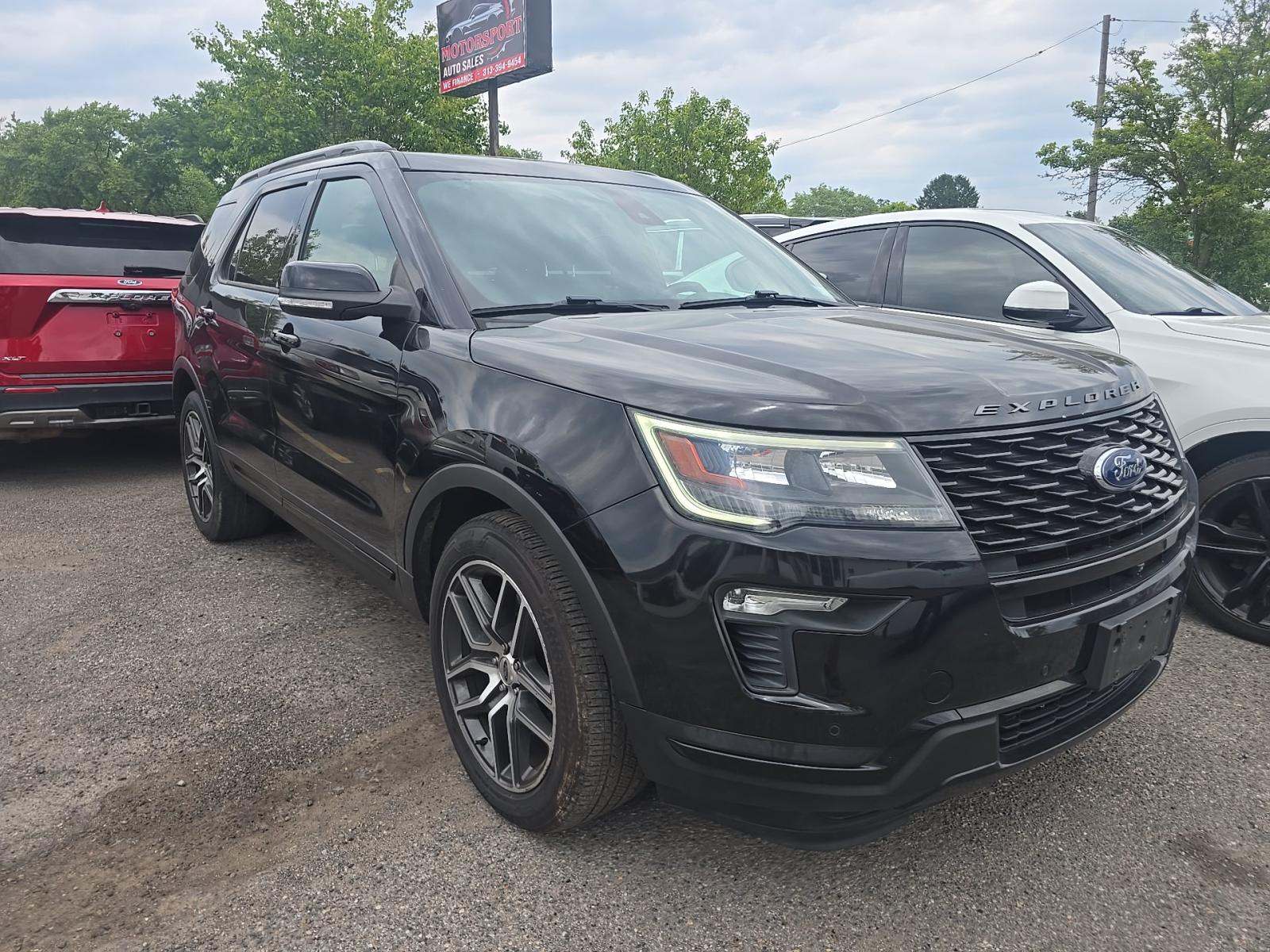 FORD EXPLORER - 4