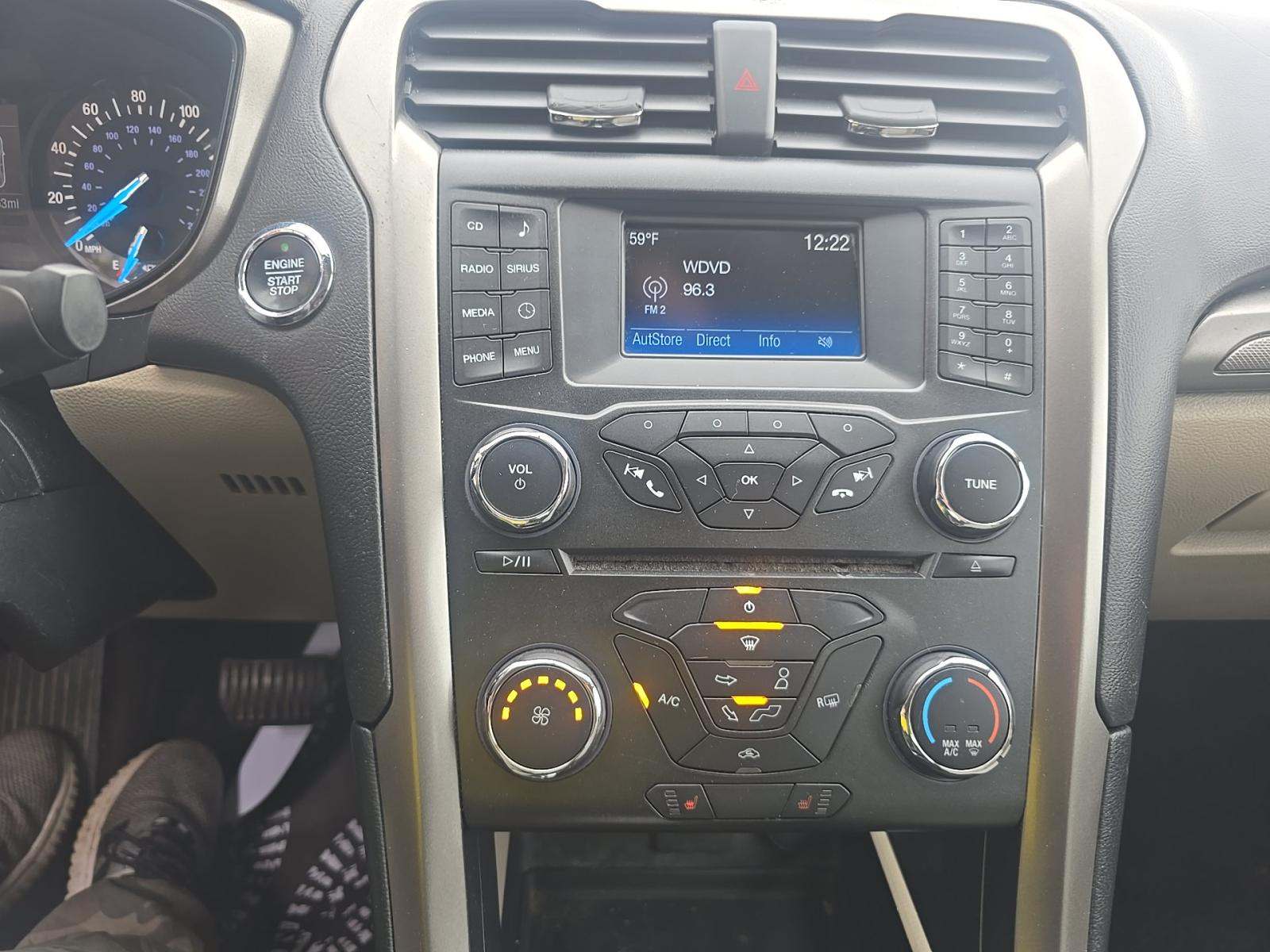 FORD FUSION - 10