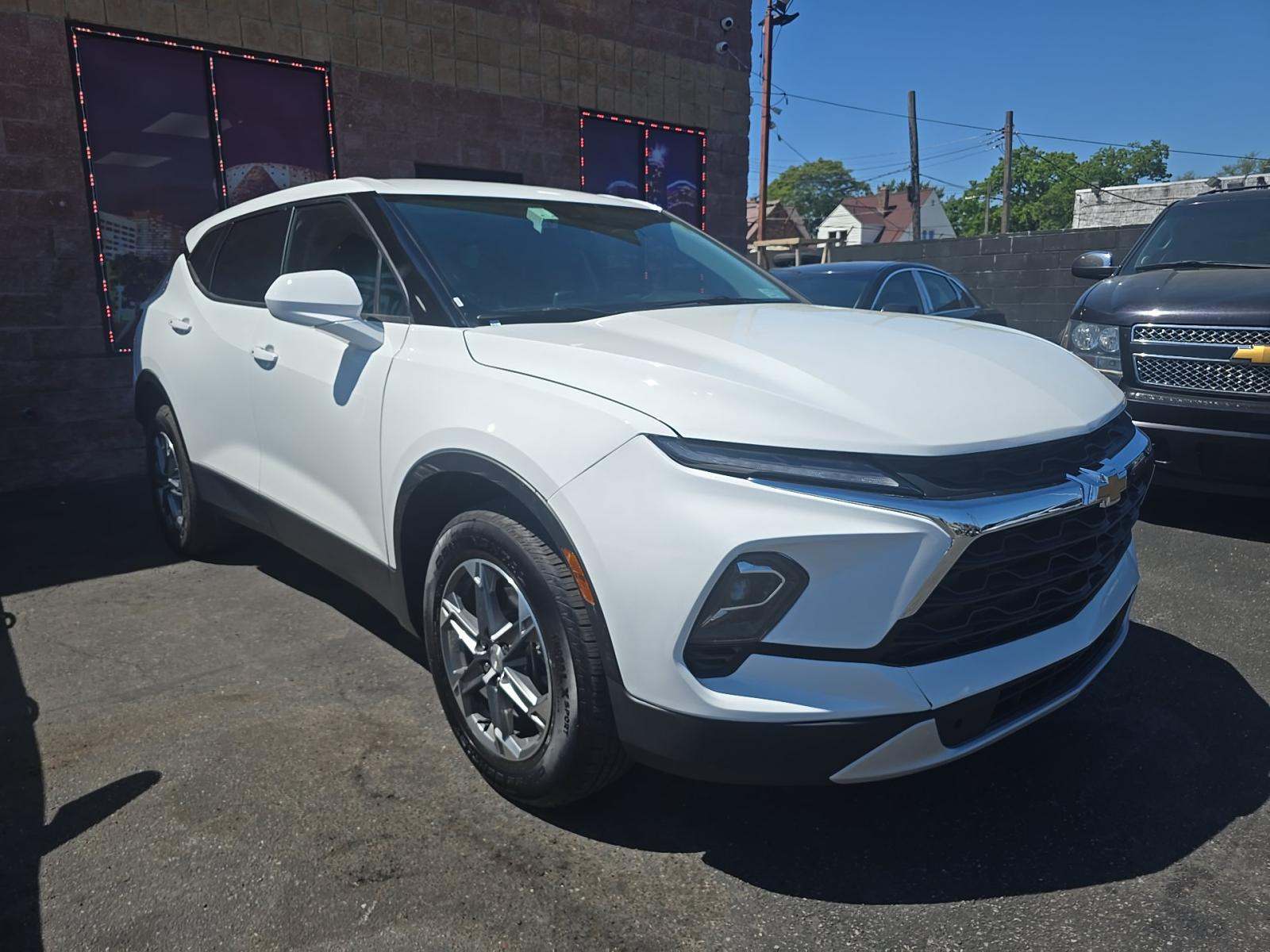 CHEVROLET BLAZER - 4