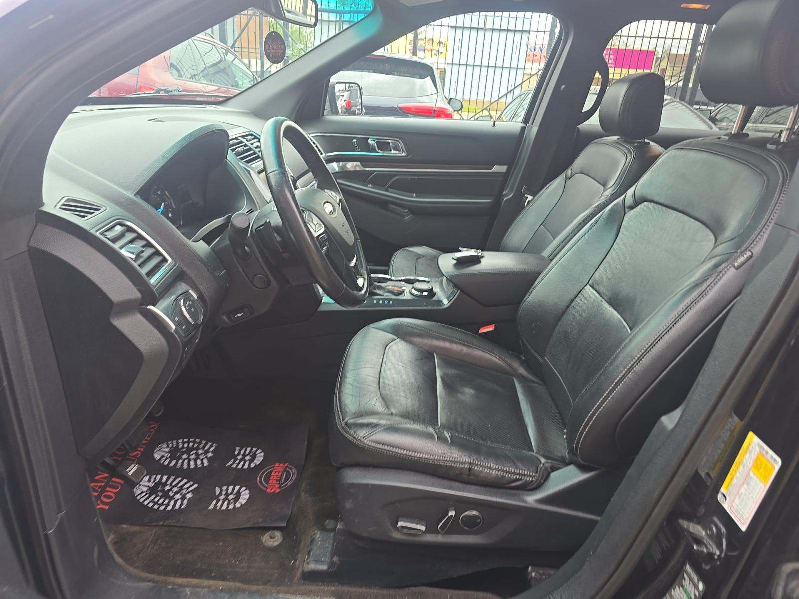 FORD EXPLORER - 6
