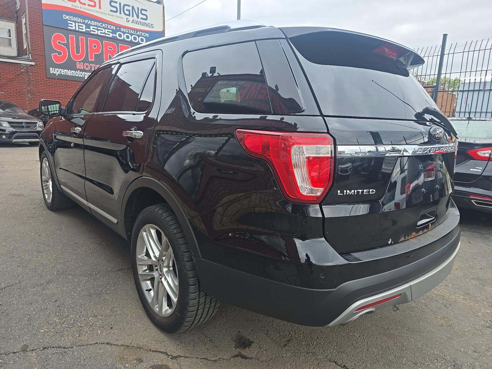 FORD EXPLORER - 2