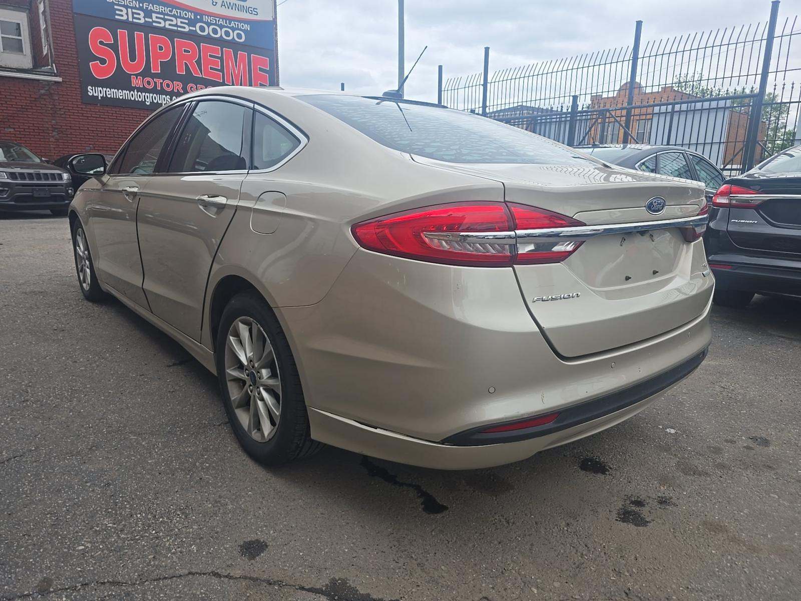 FORD FUSION - 2