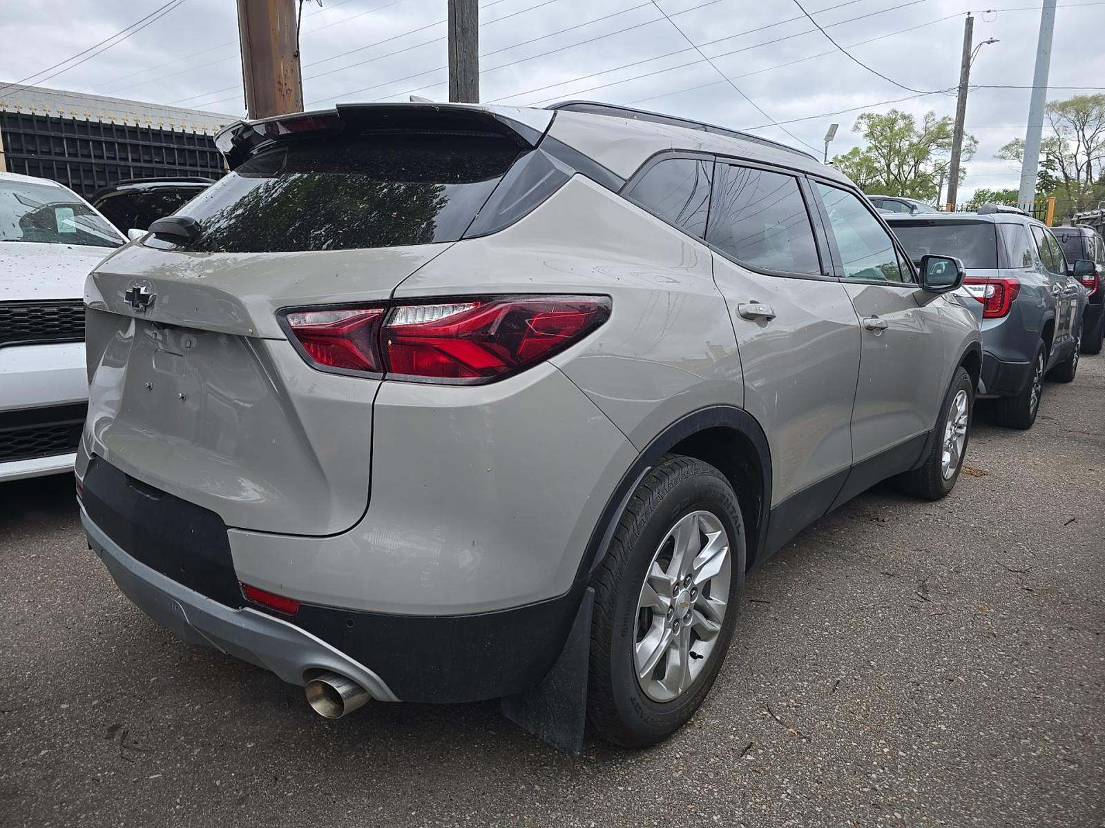 CHEVROLET BLAZER - 3