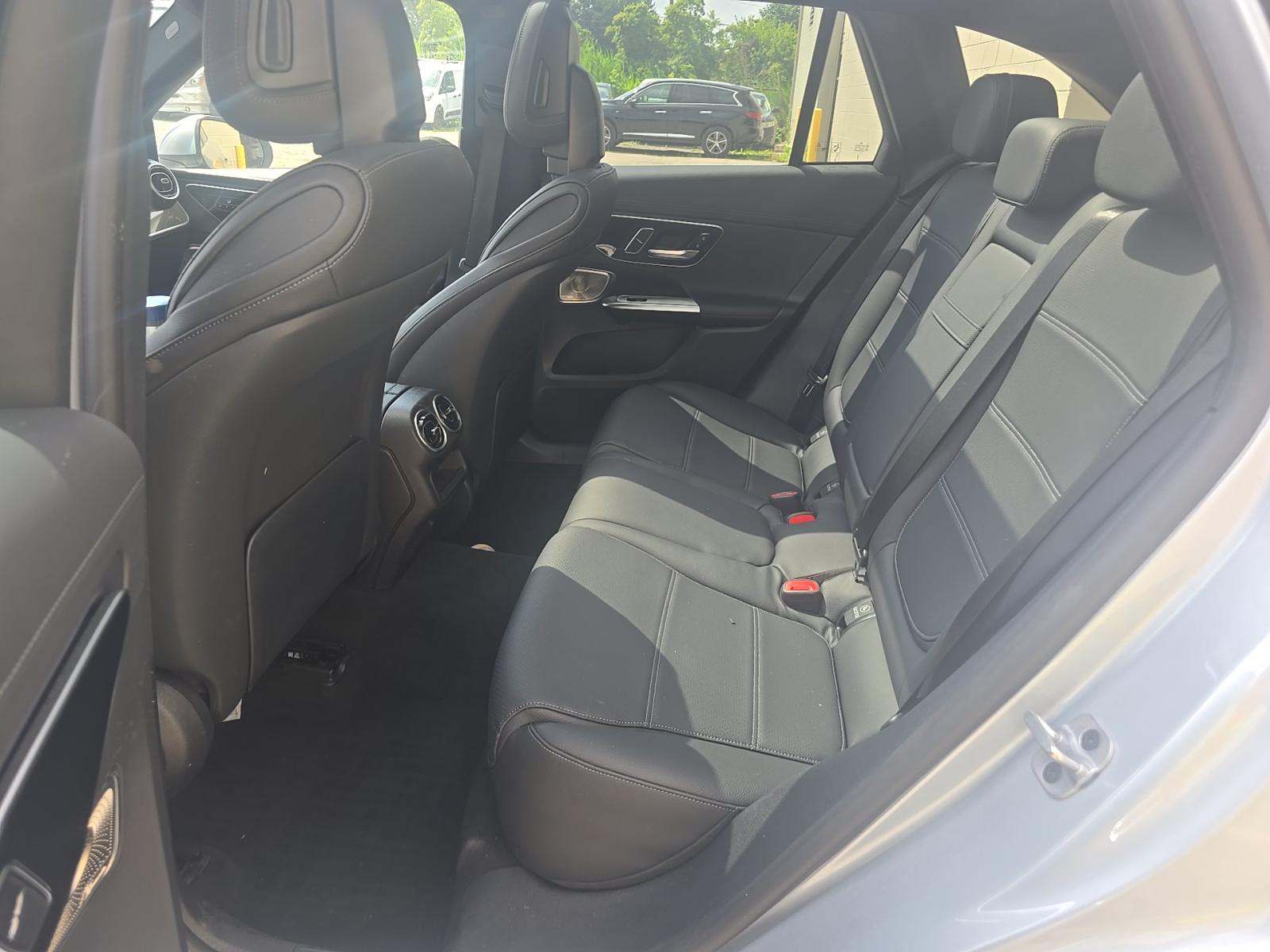 2023 Mercedes-Benz GLC GLC 300 AWD